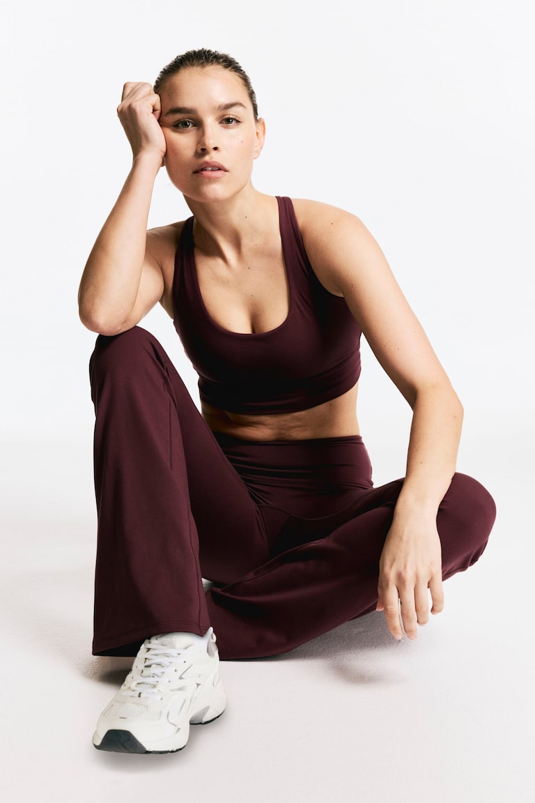 Legging de sport évasé SoftMove™