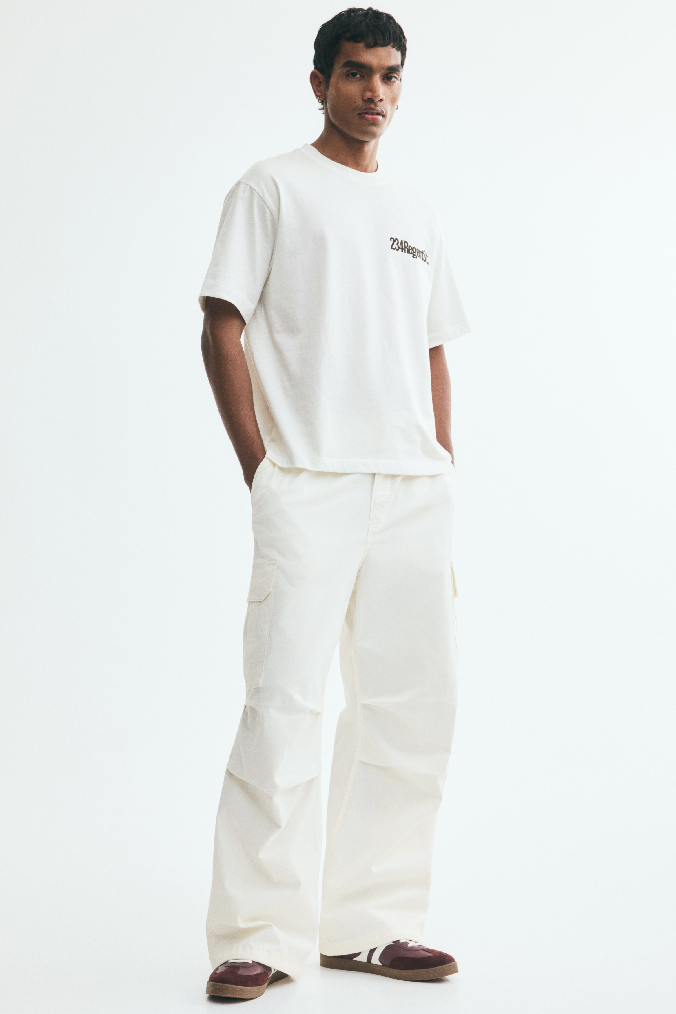 Loose-Fit Cargo Pants - Cream/Light beige/Black/Dark taupe