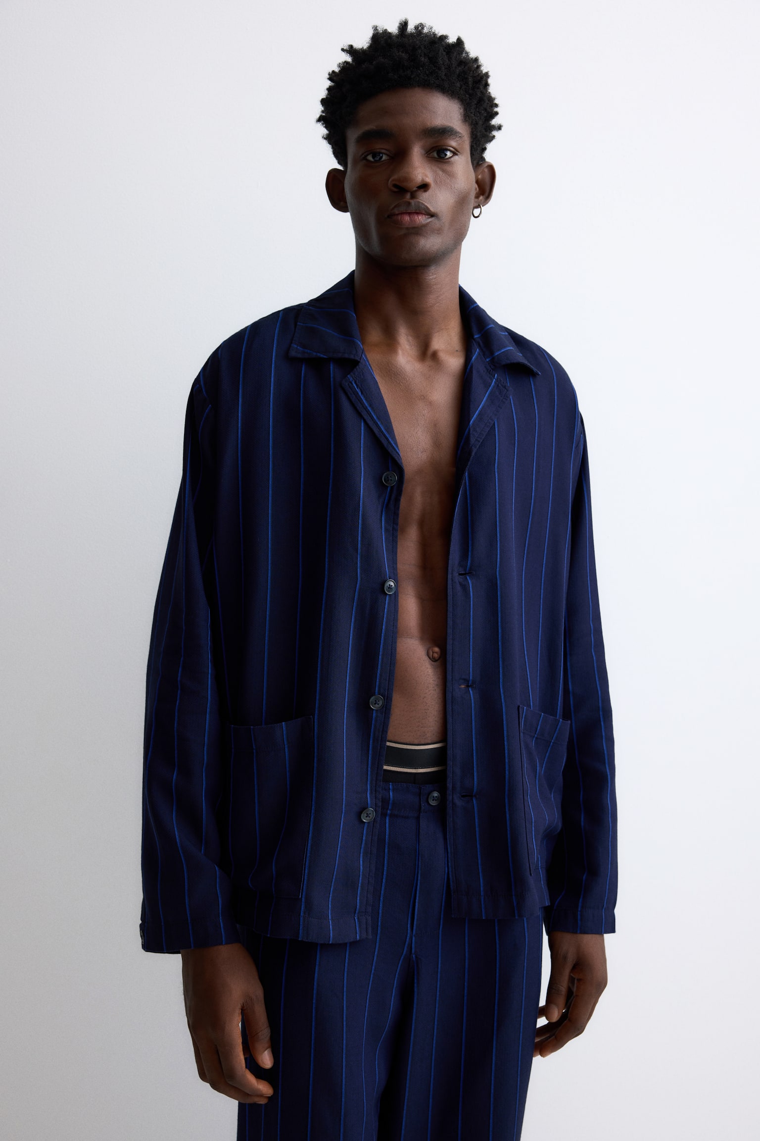 Lyocell pyjama shirt and bottoms - Laivastonsininen/Raidallinen/Tummanruskea/Raidallinen - 9