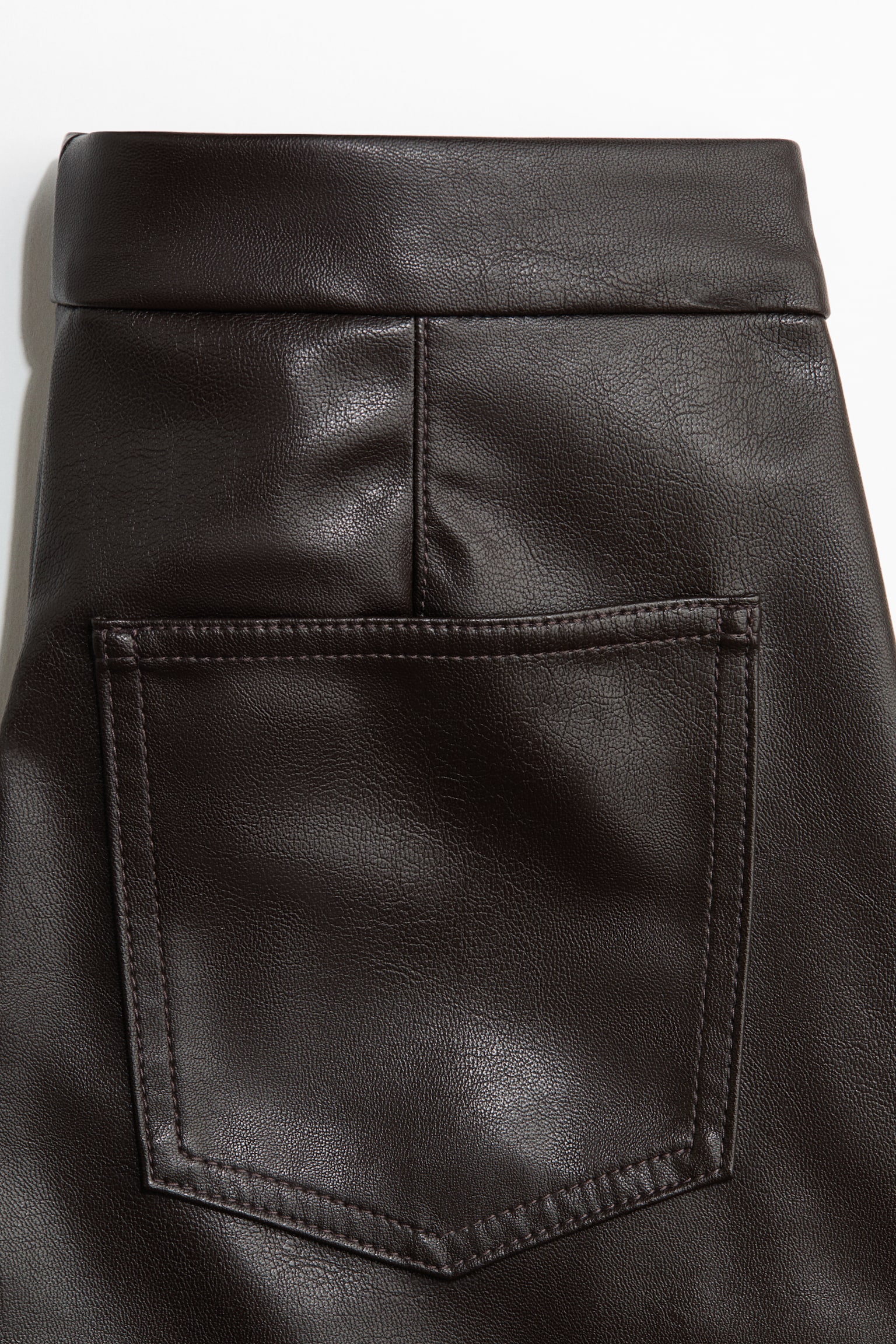 Женские брюки H&M Coated Bootcut, цвет: Тёмный коричневый — фото 6
