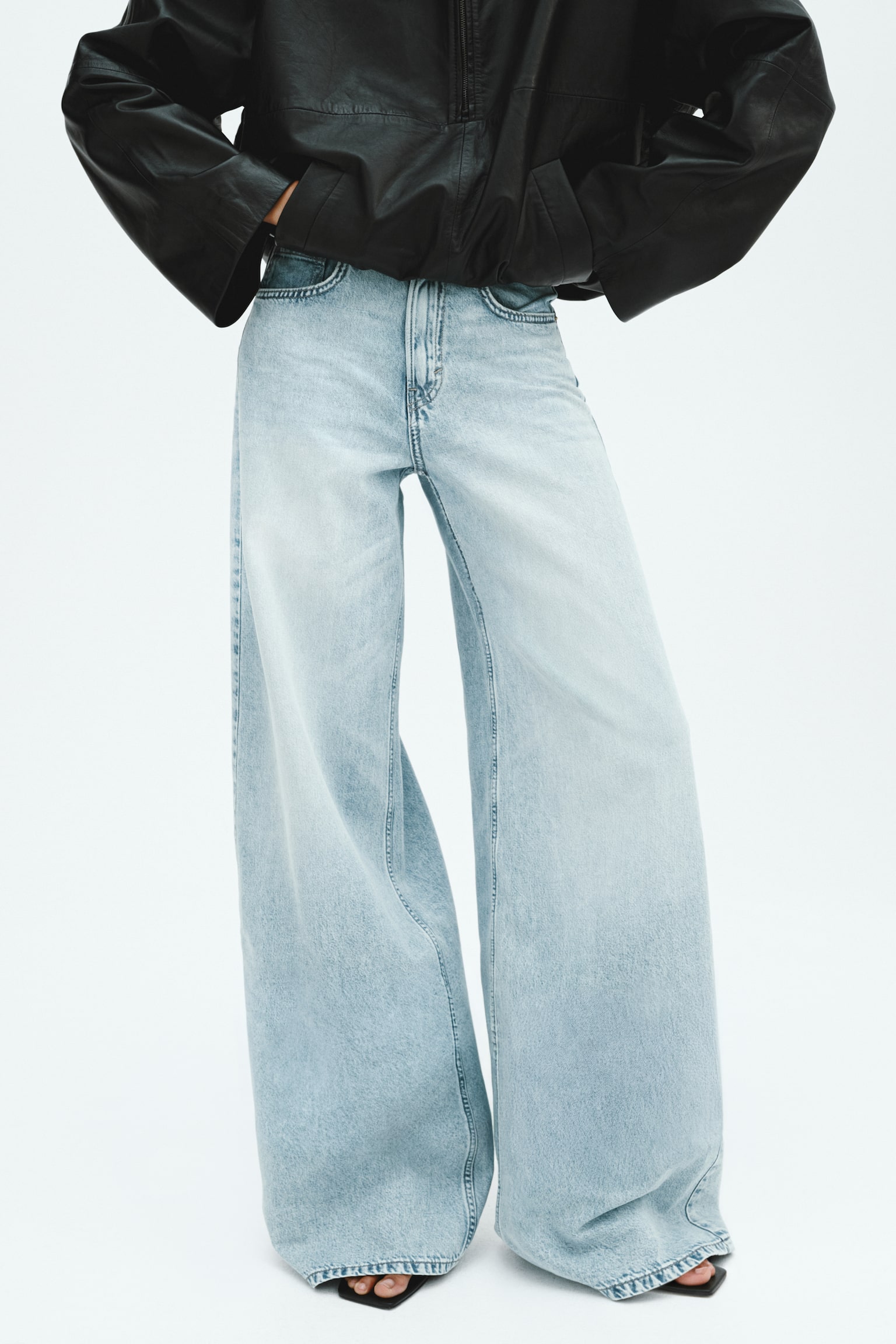 Wide High Waist Jeans - Ανοιχτό μπλε denim/Μπλε denim/Σκούρο μπλε denim/Μπλε denim/Λευκό - 4