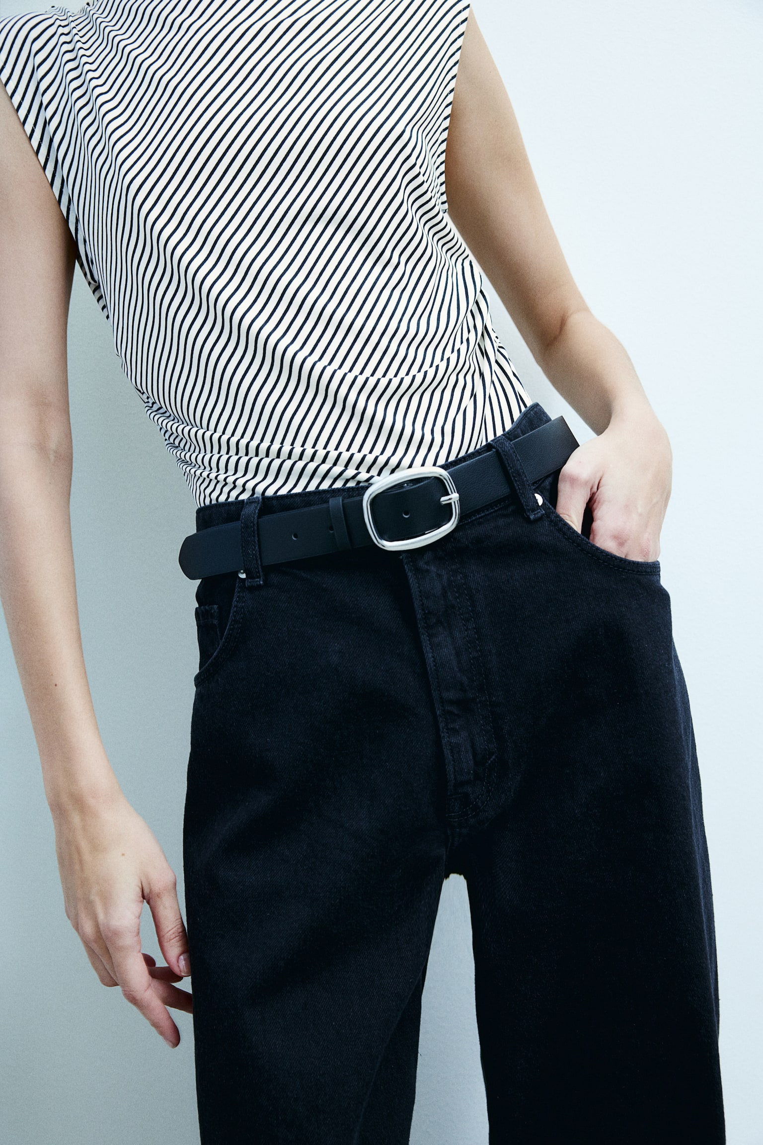 Cropped High Neck Top - White/Black stripe/Light beige/Light beige/Snakeskin-patterned/Pigeon blue/Black/Grey marle - 4