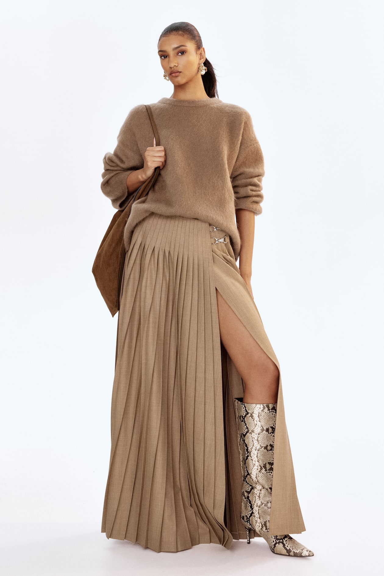 Oversized Mohair-Blend Sweater - image 4