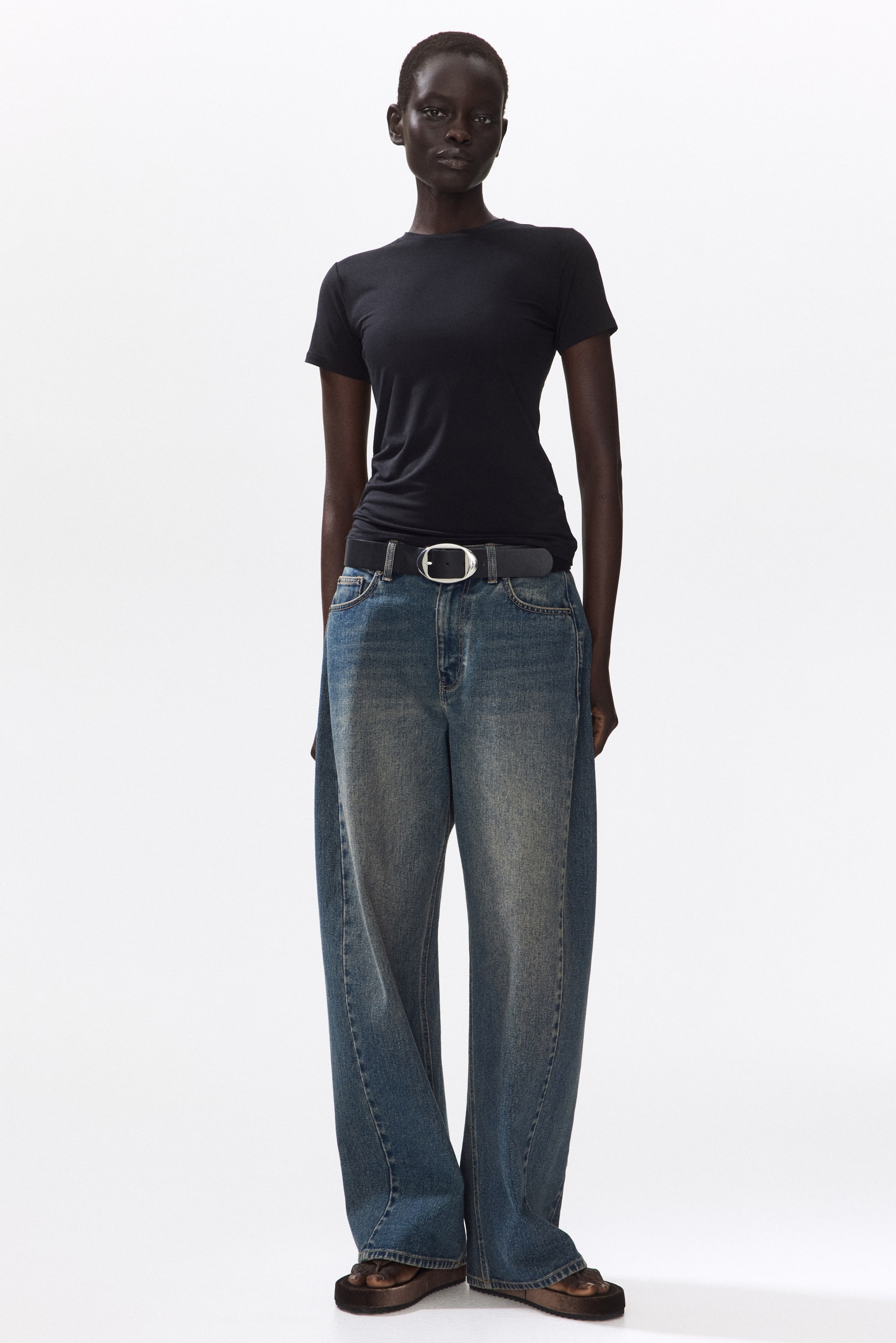 Женские футболки H&M Fitted Stretch T-Shirt — фото 6