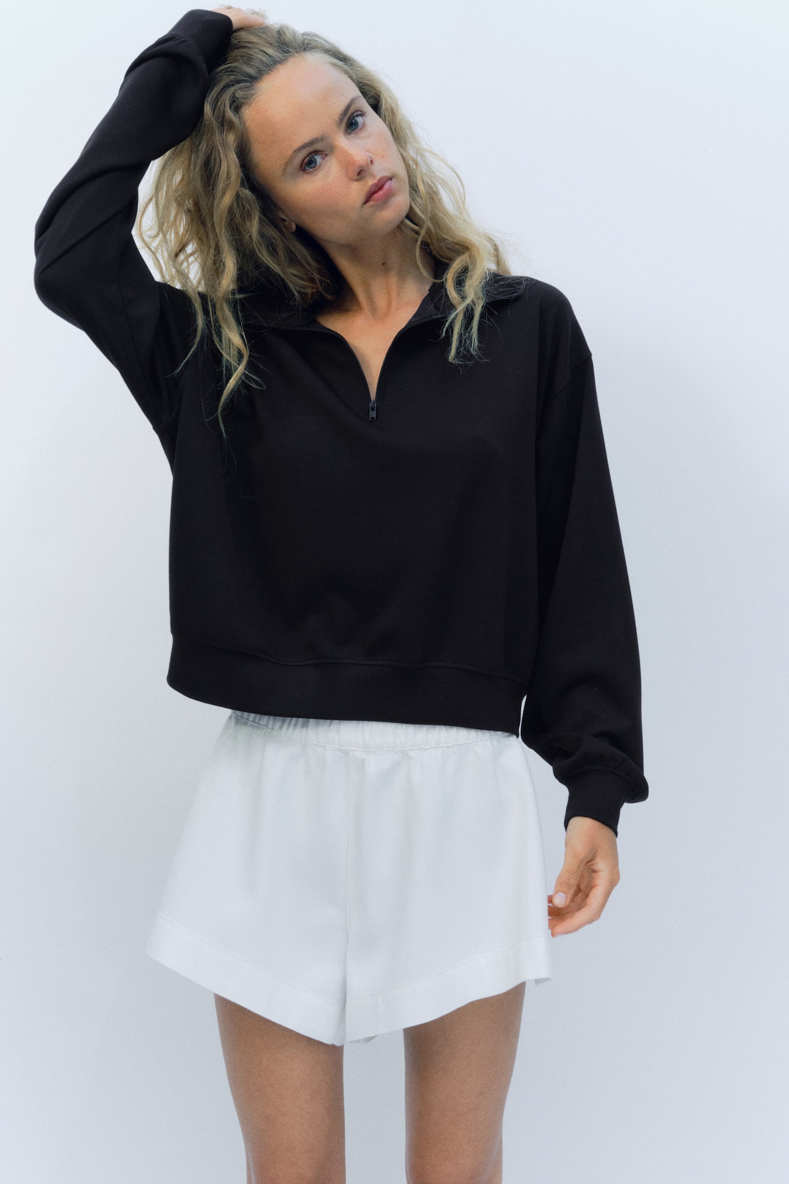 סווטשירט מתערובת ויסקוזה עם רוכסן - שחור - 1