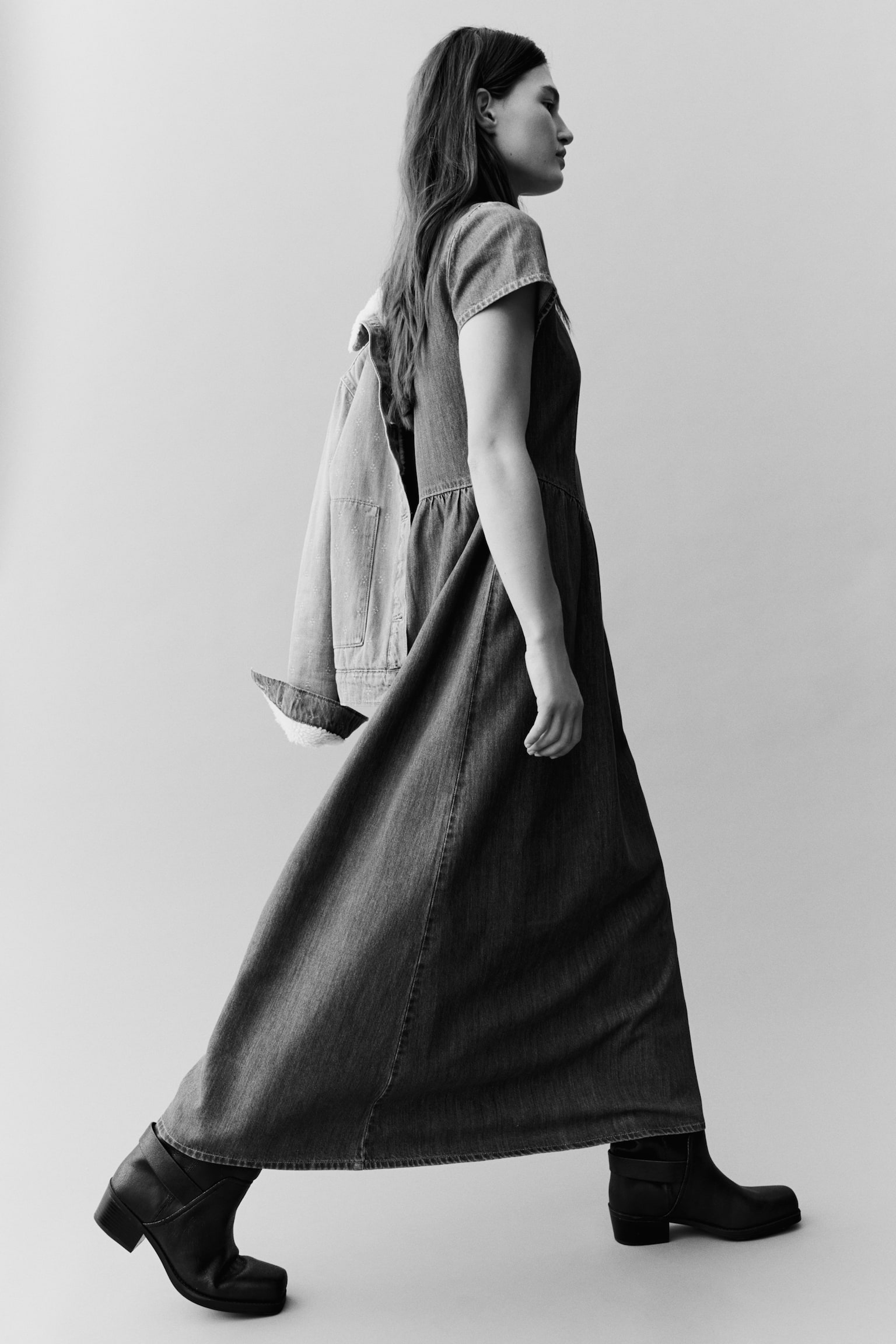 Maxikjole i denim - Denimblå - 3