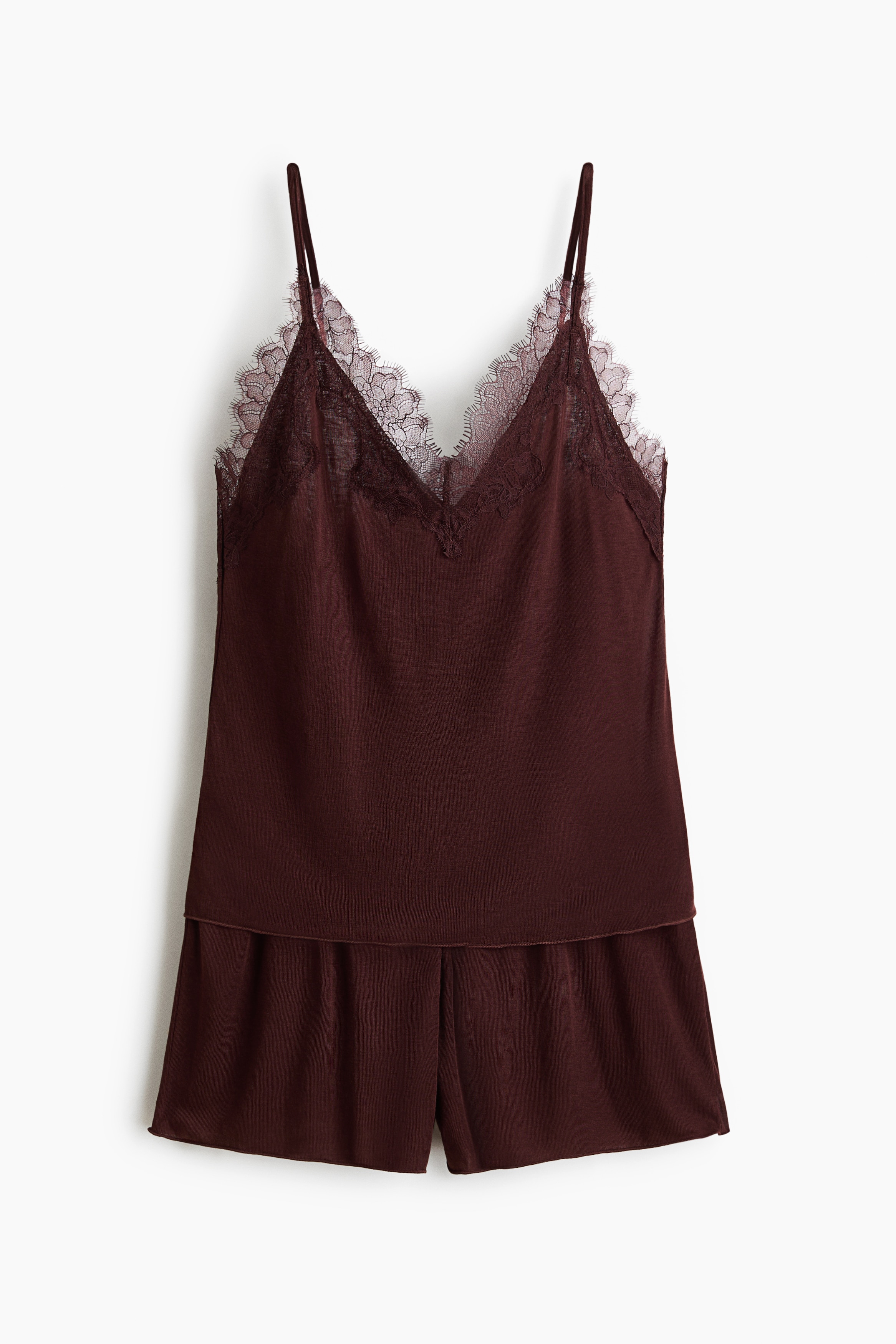 Lace-trimmed pyjamas