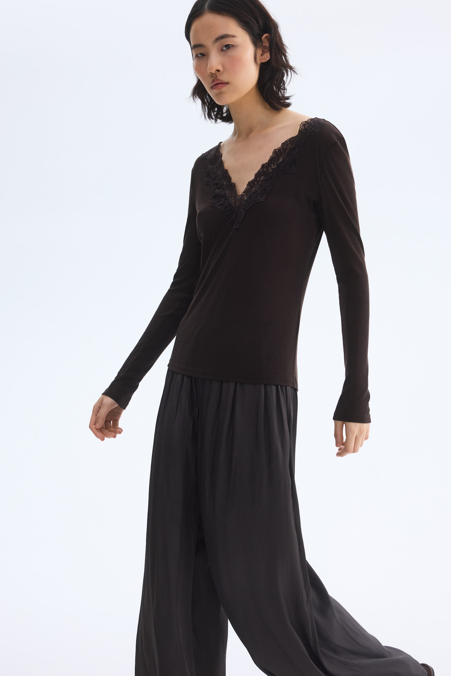 Lace-trimmed top - Dark brown/White/Dark grey marl - 3