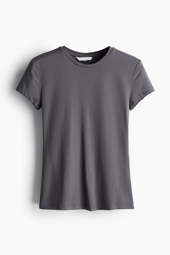 T-shirt ajusté en microfibre - Gris foncé/Blanc/Noir/Bourgogne/Brun foncé/Violet ancien clair/Brun foncé/Beige clair/Beige clair/Rose ancien/Brun foncé/Brun ancien/Gris clair/Grège foncé/Jaune pâle/Vert kaki - 1