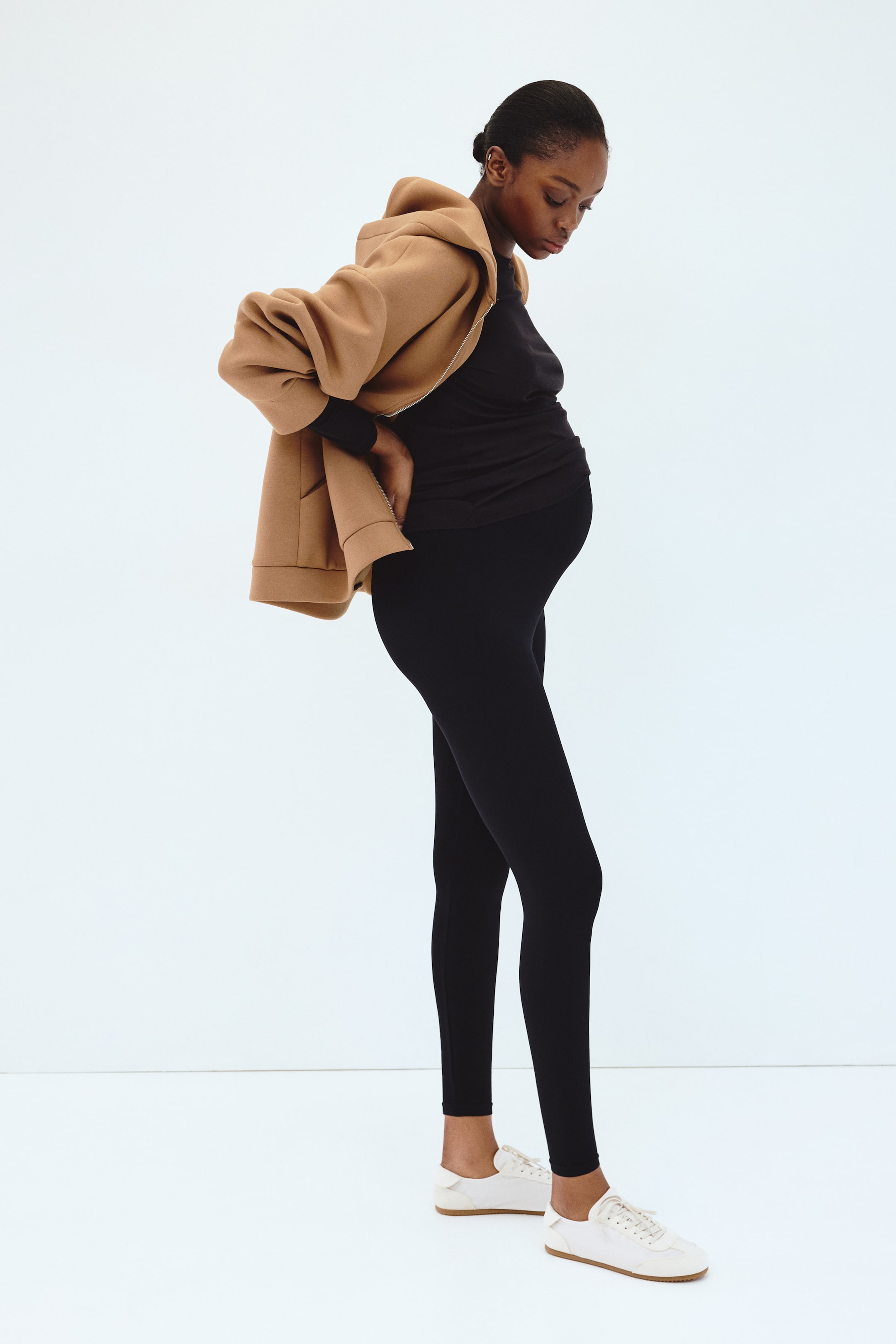 Ingrandisci l'immagine: MAMA Leggings senza cuciture - Nero - DONNA | H&M CH 1