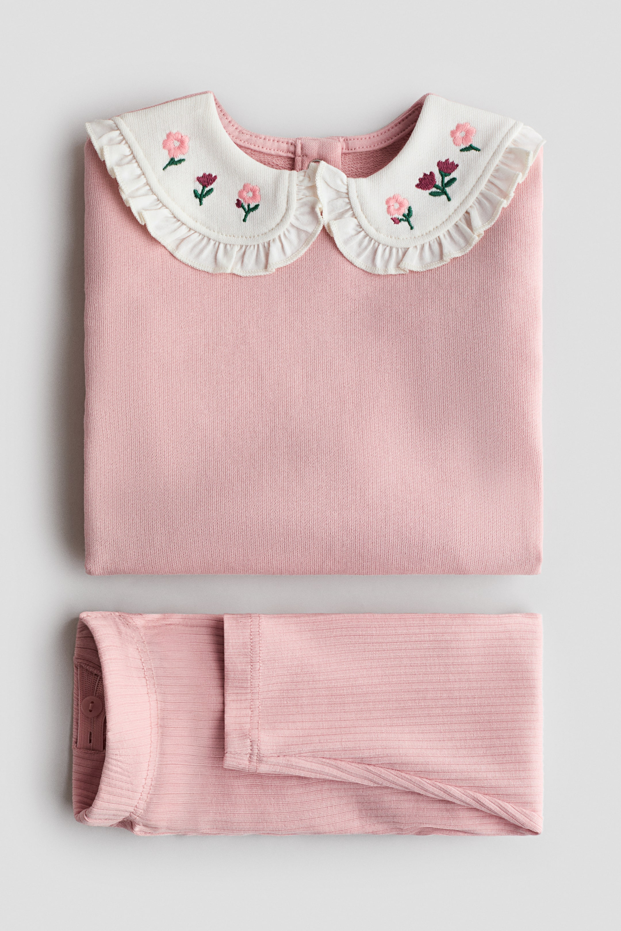 2-Piece Top and Leggings Set