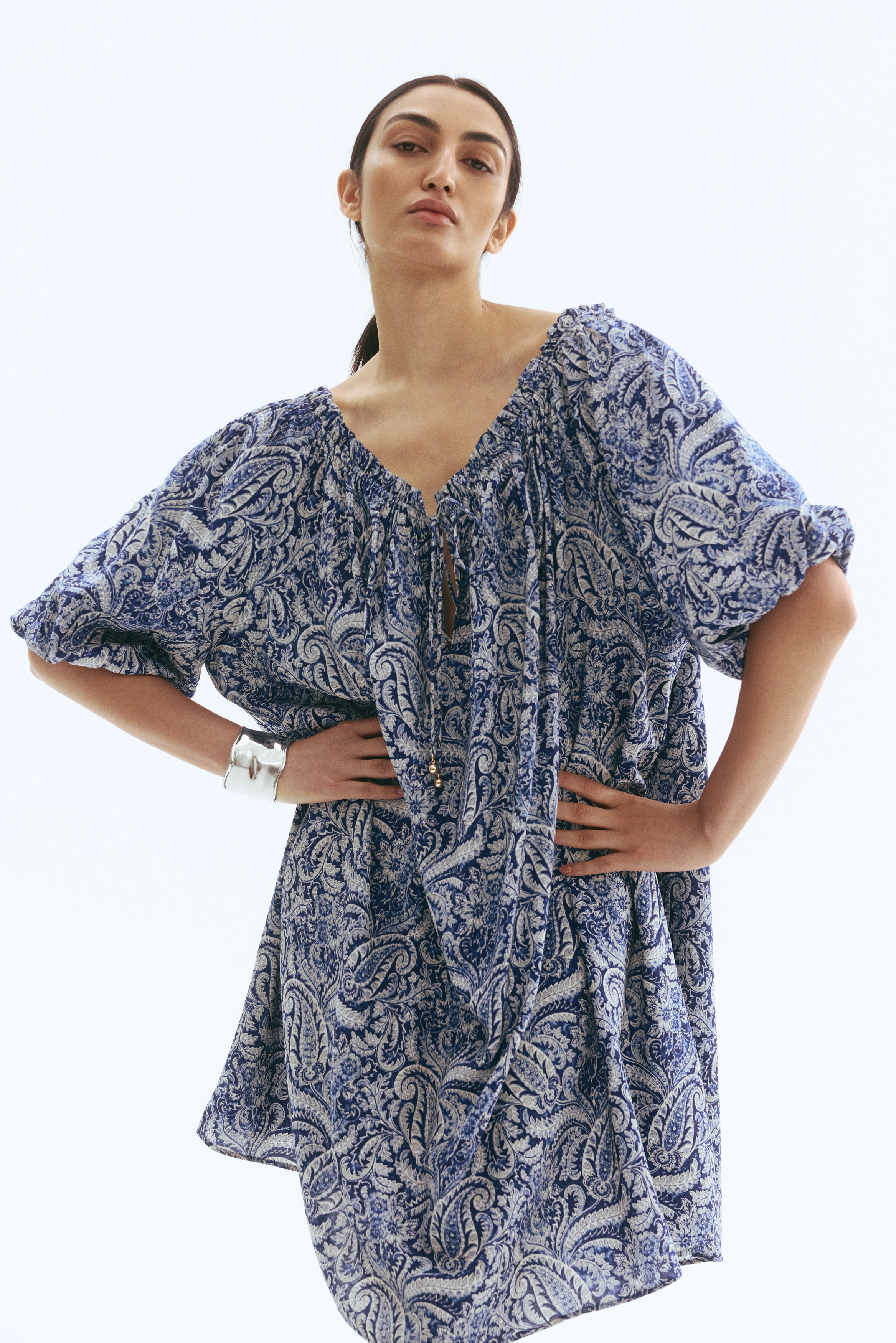 美品/エイチアンドエム/ペイズリー/ペーズリー/バンダナ/ボアフリースジャケット H\u0026M19年夏「ペイズリー柄＆アースカラー」のマキシ丈ドレスやワイド