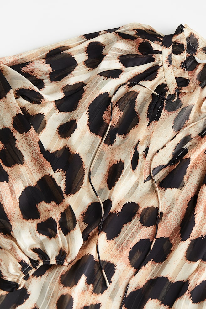 Frill-trimmed crêpe blouse - Light beige/Leopard print/Cream/Striped/Light beige/Seashells - 6