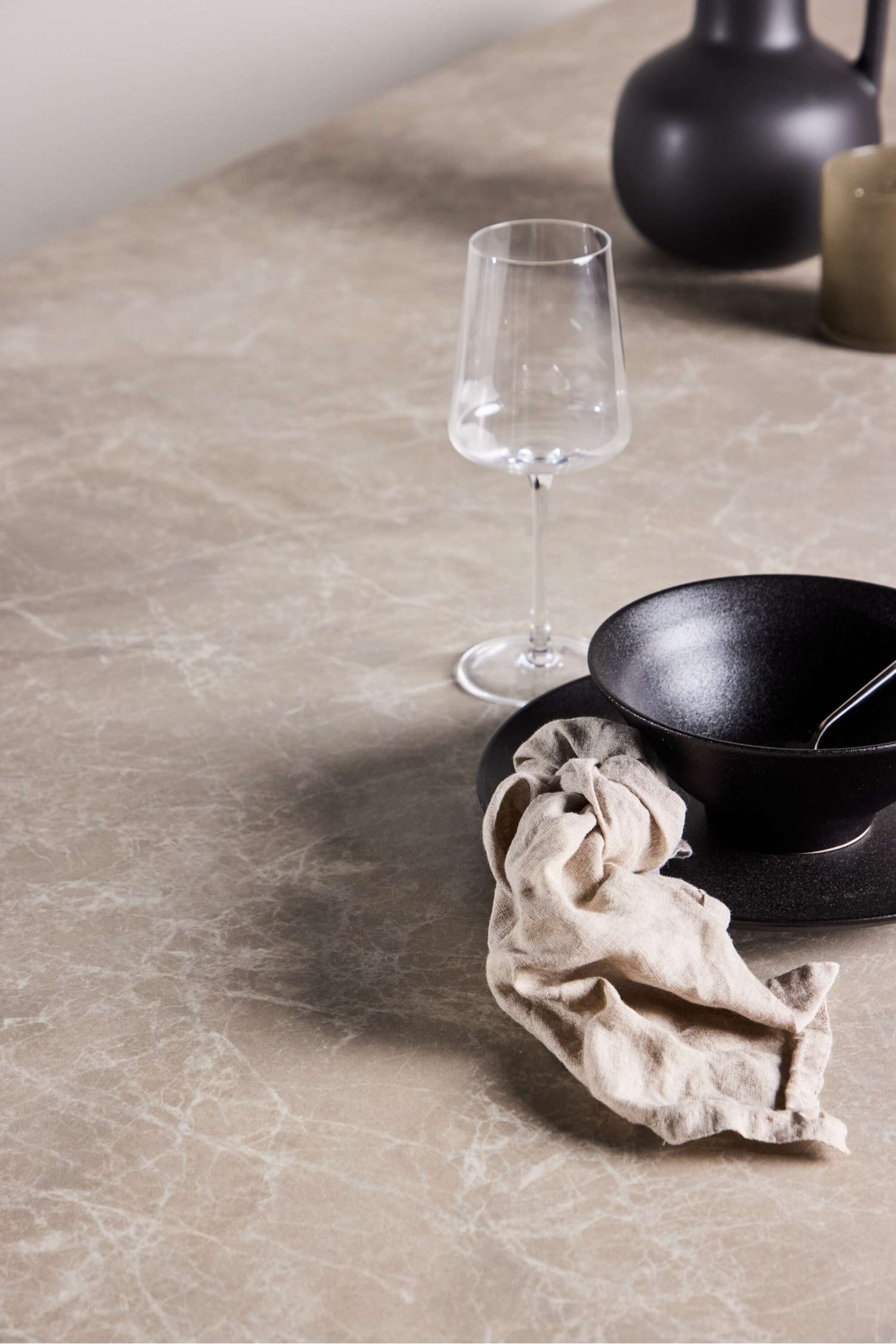 Visa större bild: Vail Matbord - Mdf, Beige - Venture Home - Home All | H&M SE 3