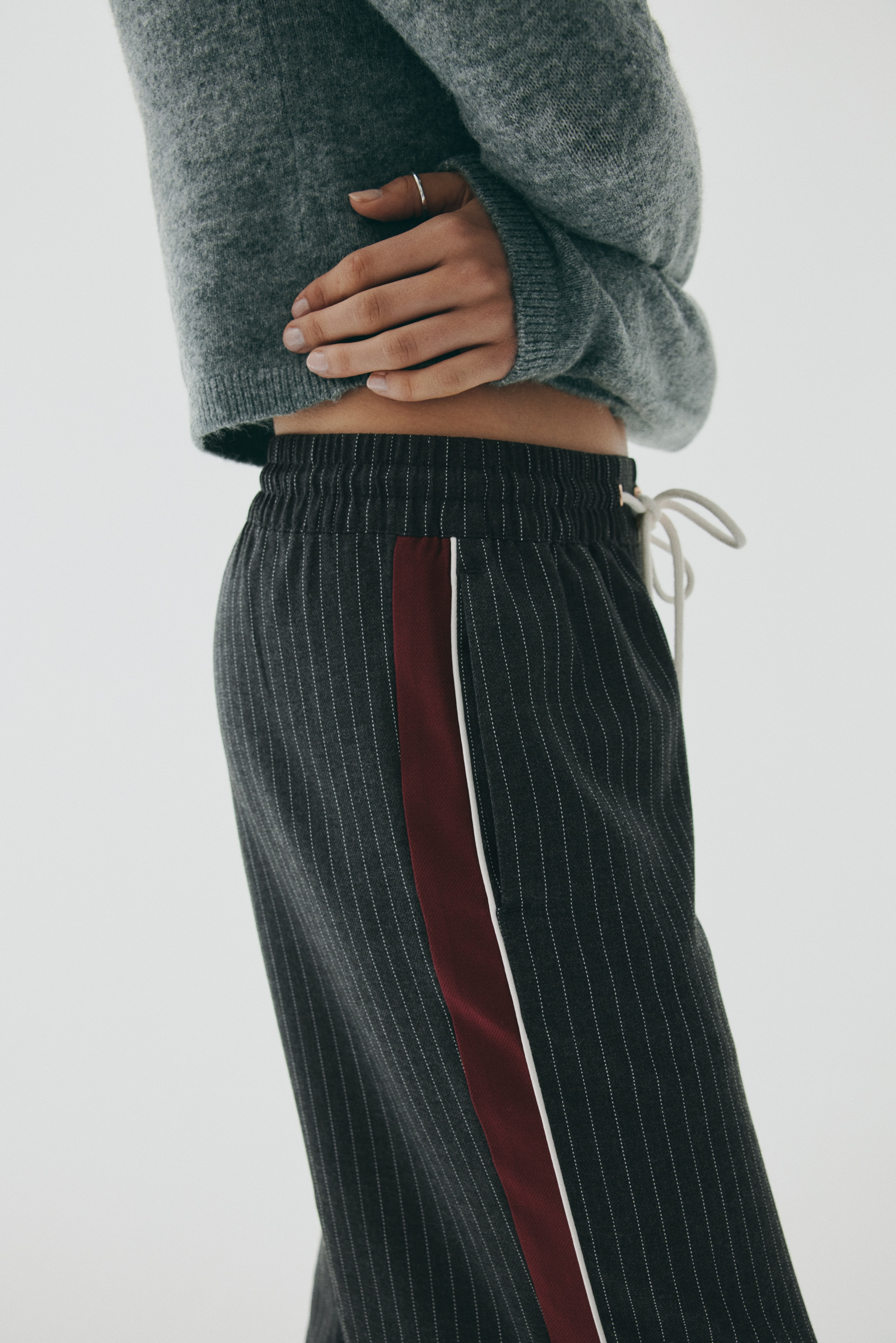 Wide drawstring trousers