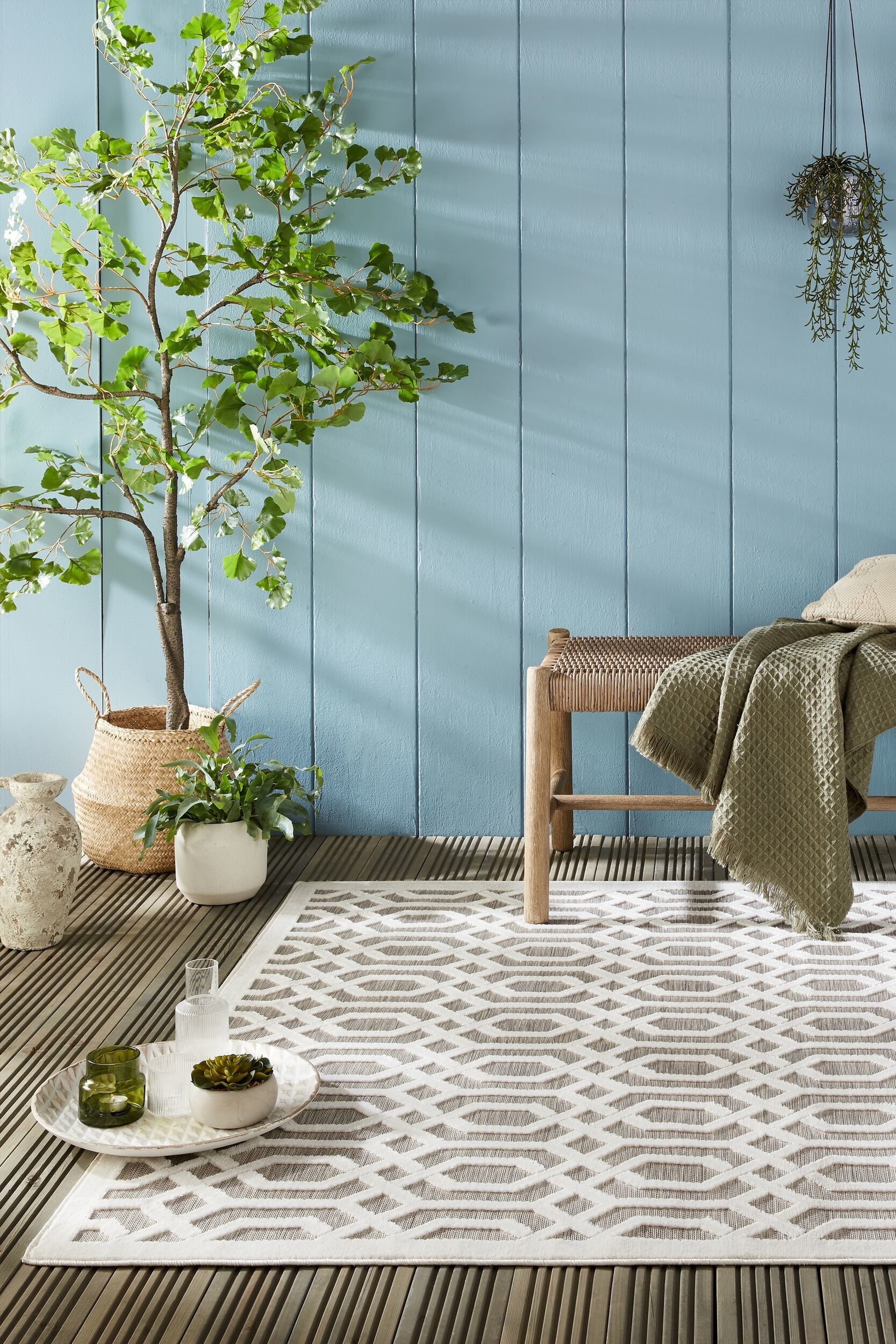 Mataro Outdoor Geometric Patterned Rug - Natural