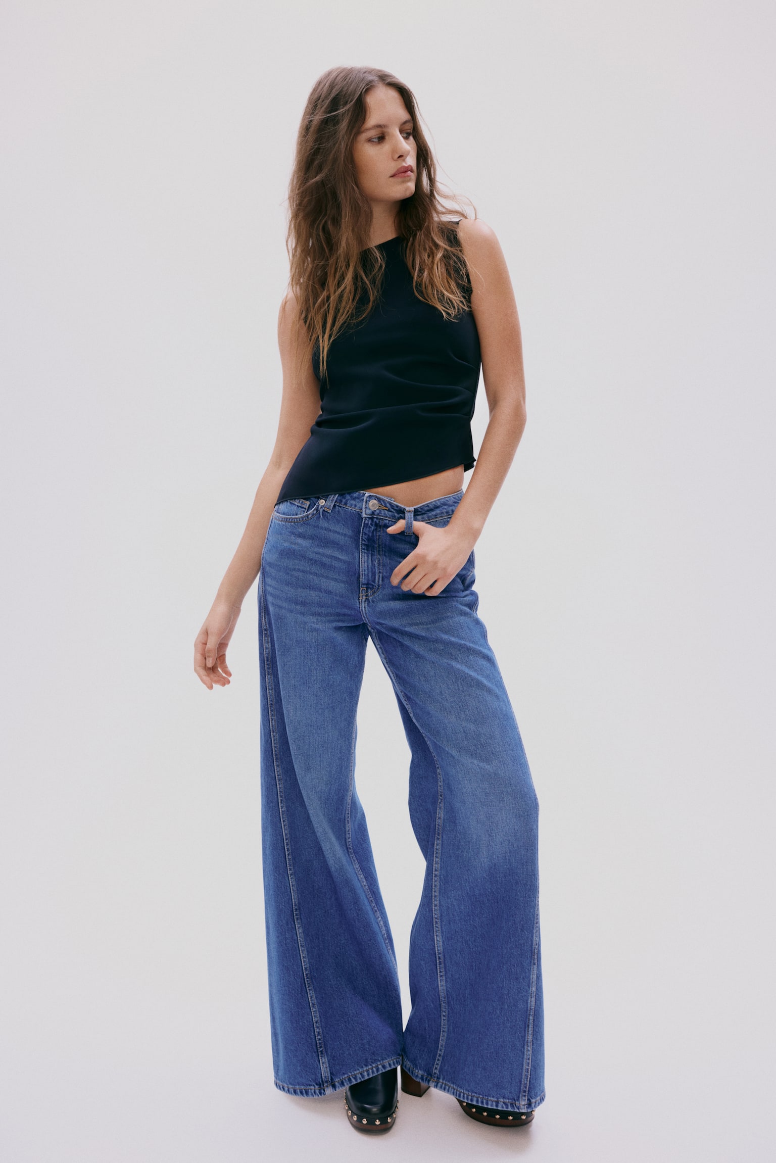 Asymmetric Top - Black/Brown - 5