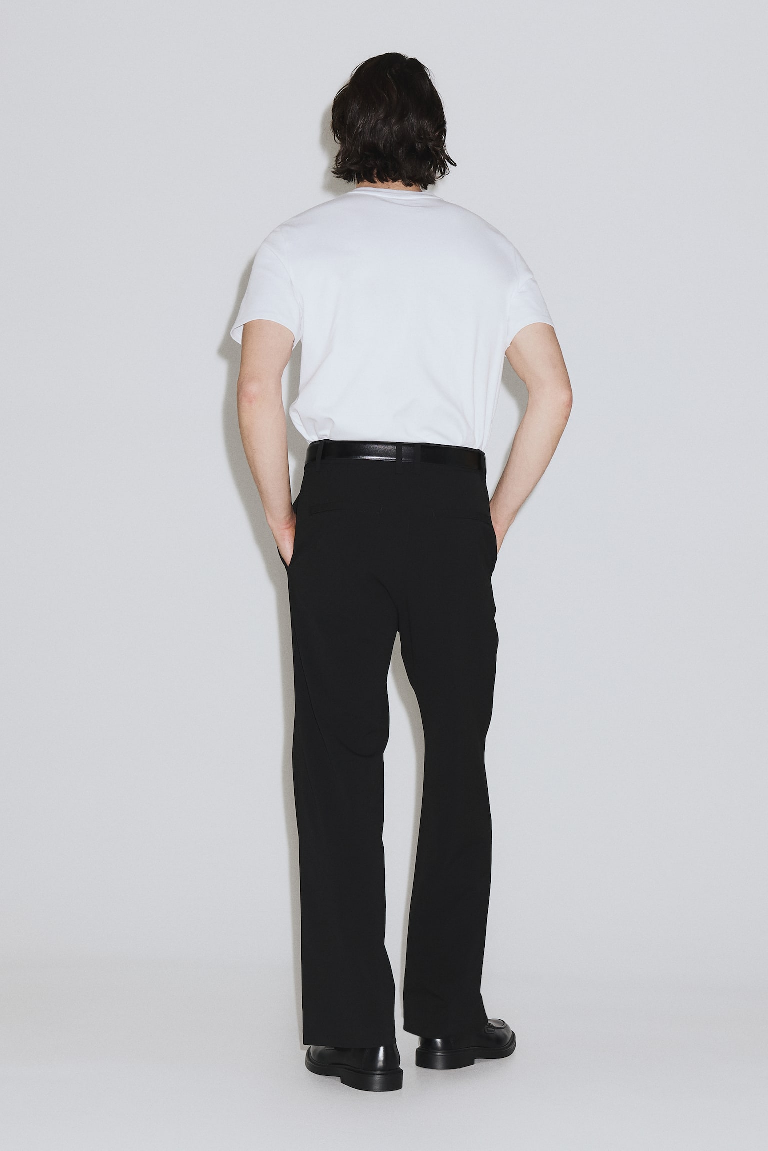 Loose-Fit Four-Way Stretch Chinos - Black/Beige - 7