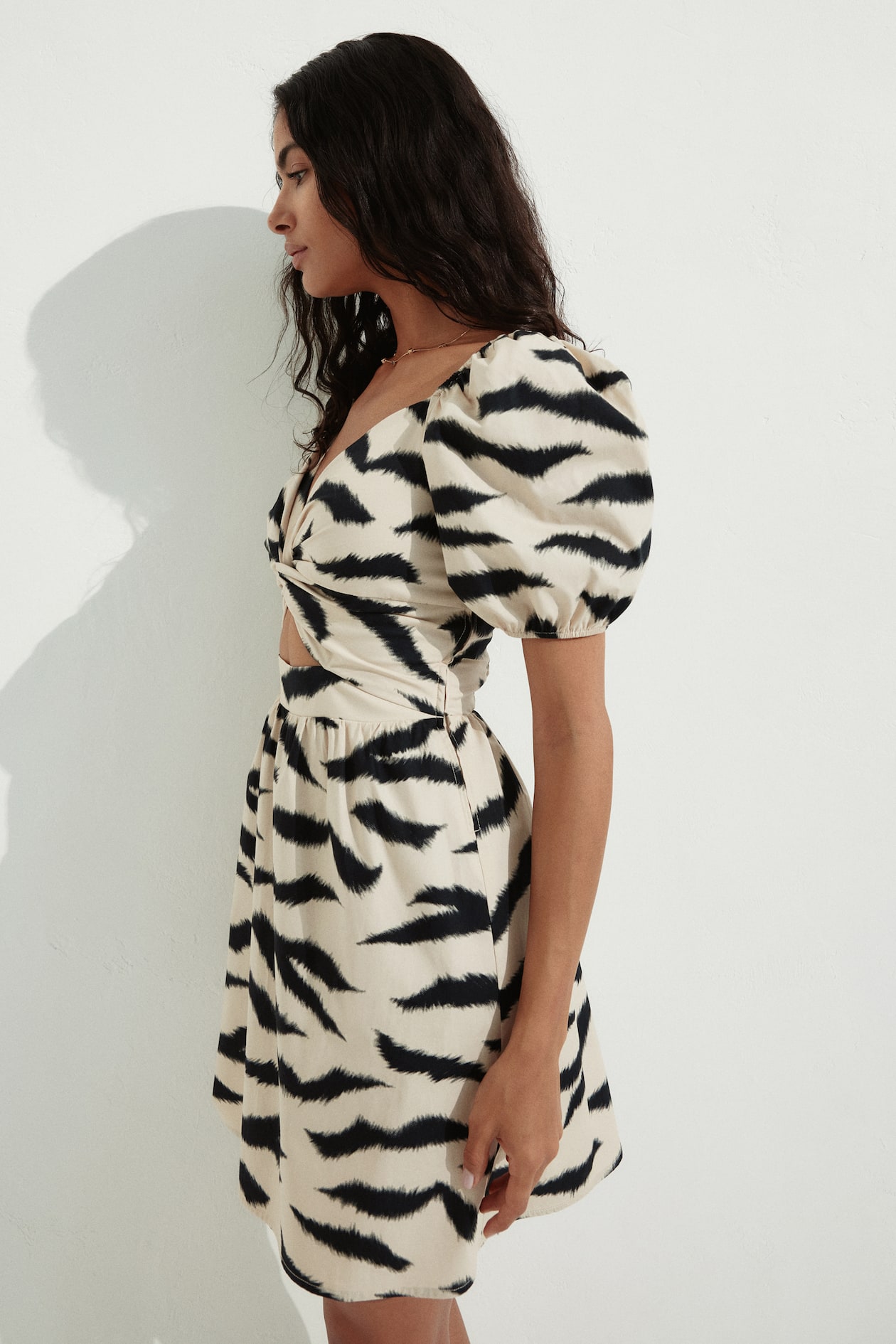 Twist-Detail Dress - image 4