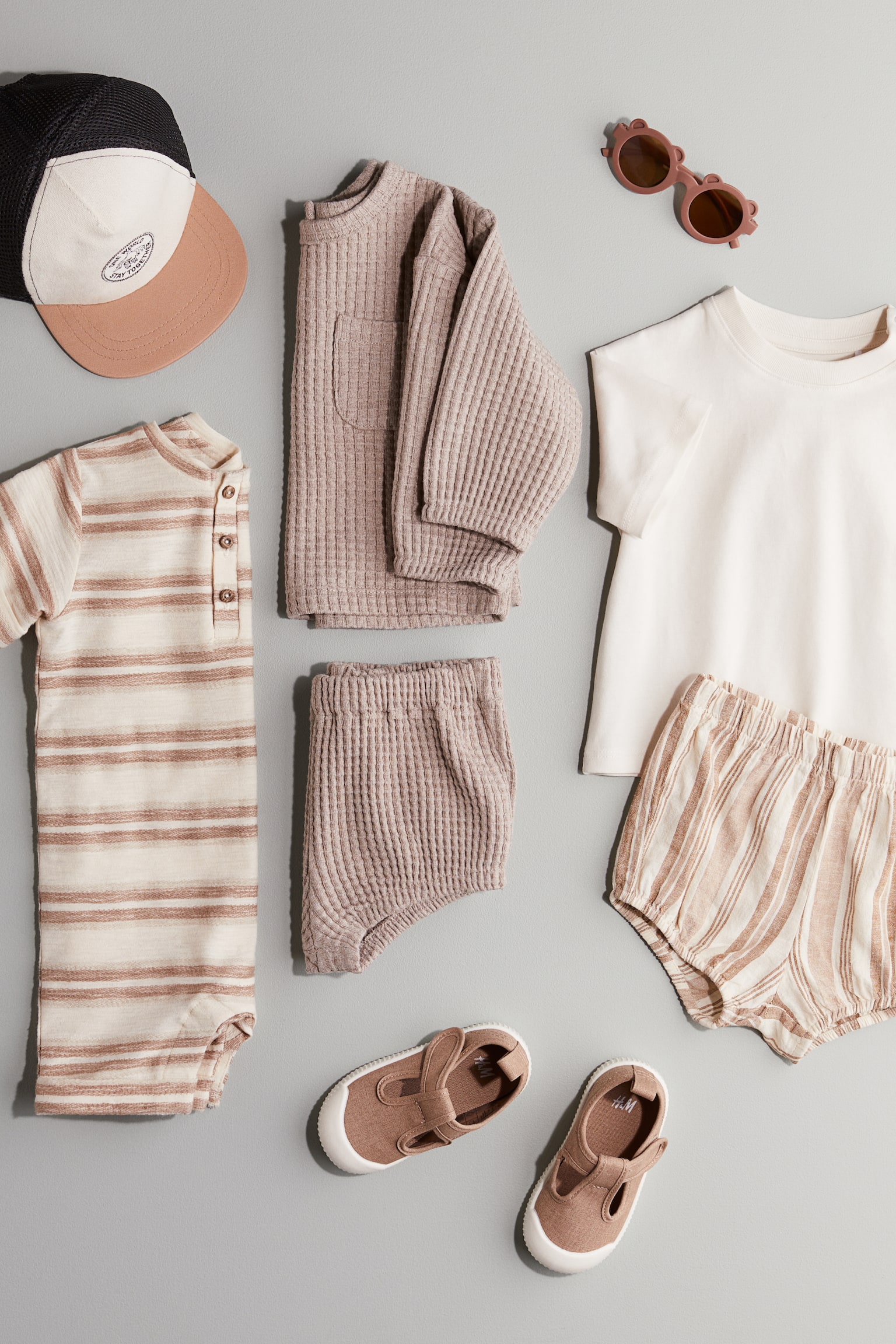 Детская кепка H&M с аппликацией, цвет: Белый — фото 4