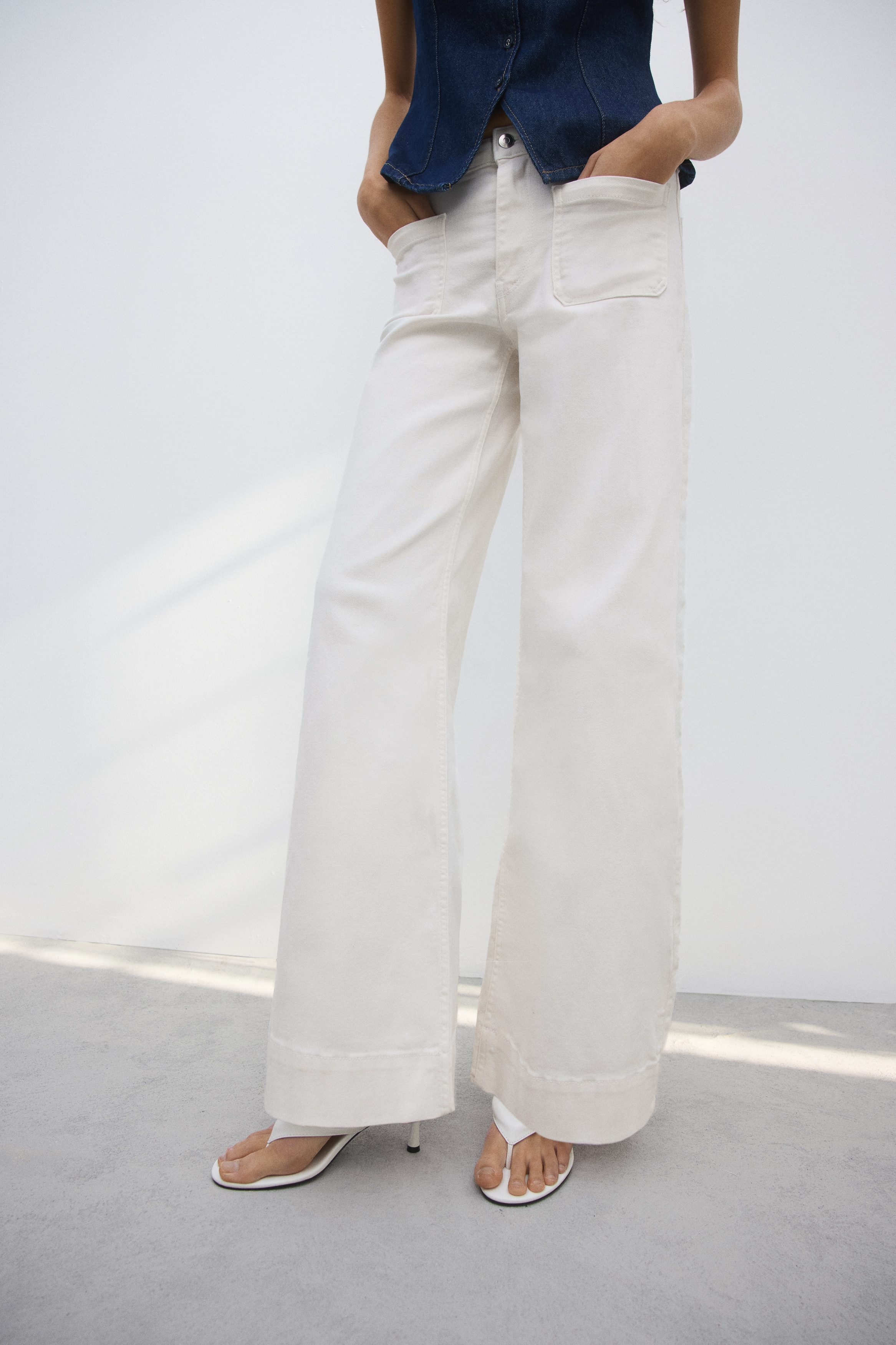 Wide High Waist JeansKategorie