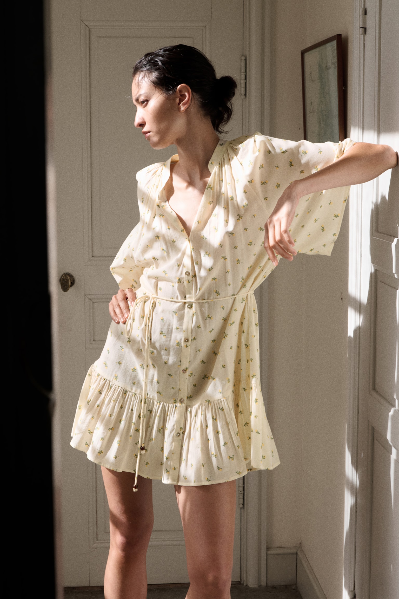 Tie-belt shirt dress - Light beige/Lemons/Blue/Paisley pattern/Cream - 1