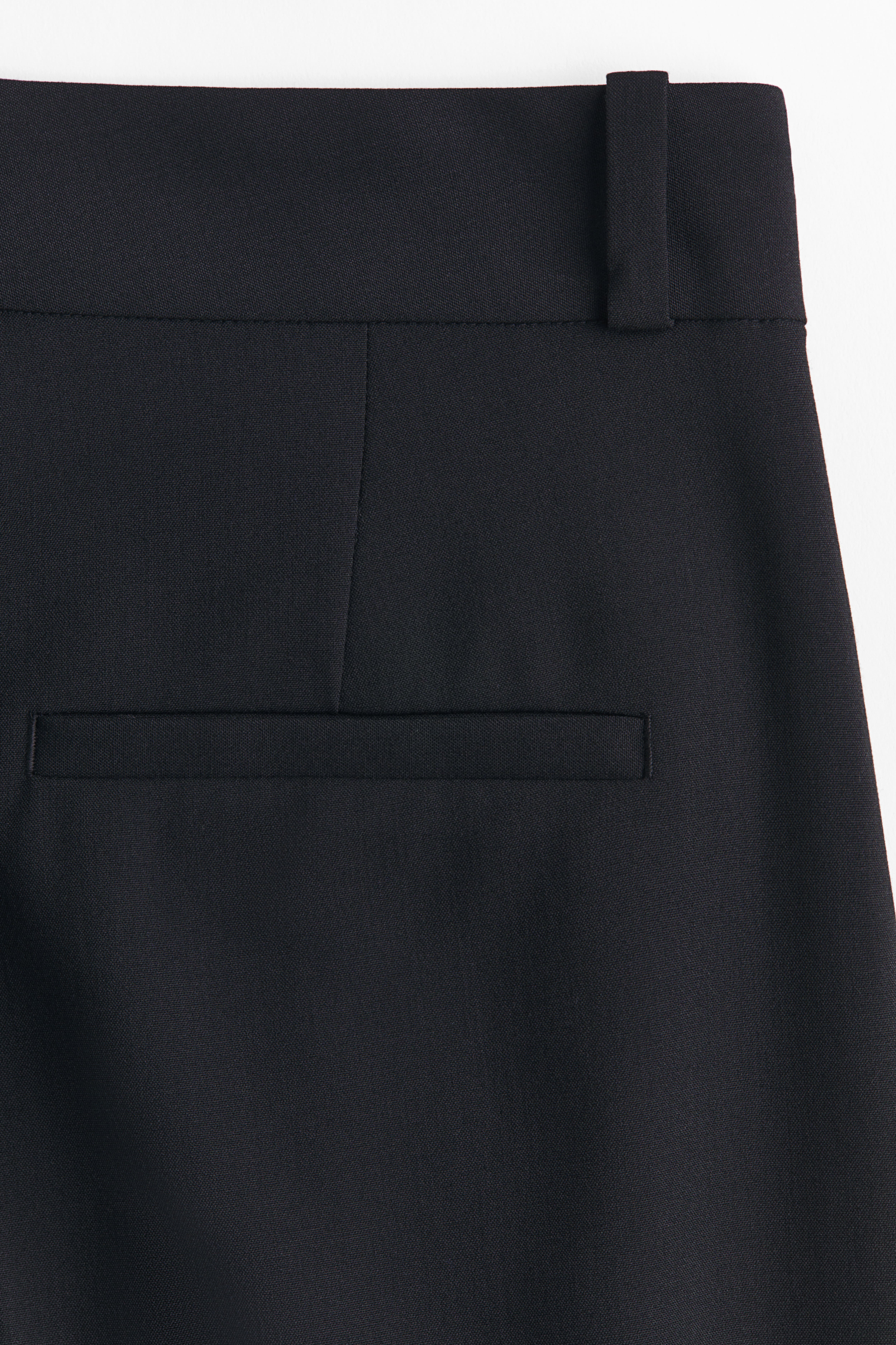 Wide-Leg Pleated Pants