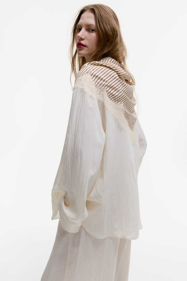 Lace-Trimmed Triangle Scarf - Light beige/striped/Light purple - 4