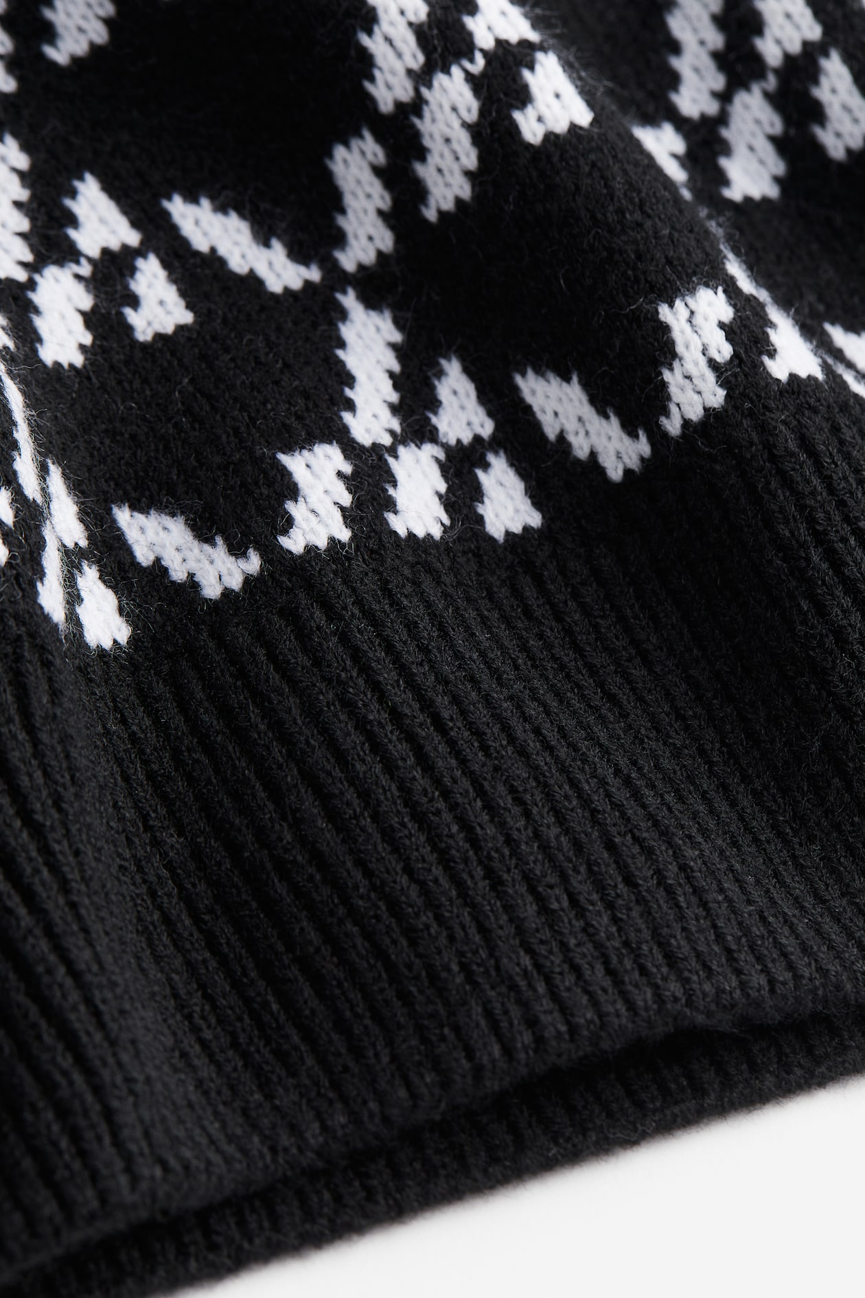 Oversized Jacquard knit Sweater Black/Alpine Ladies H M US