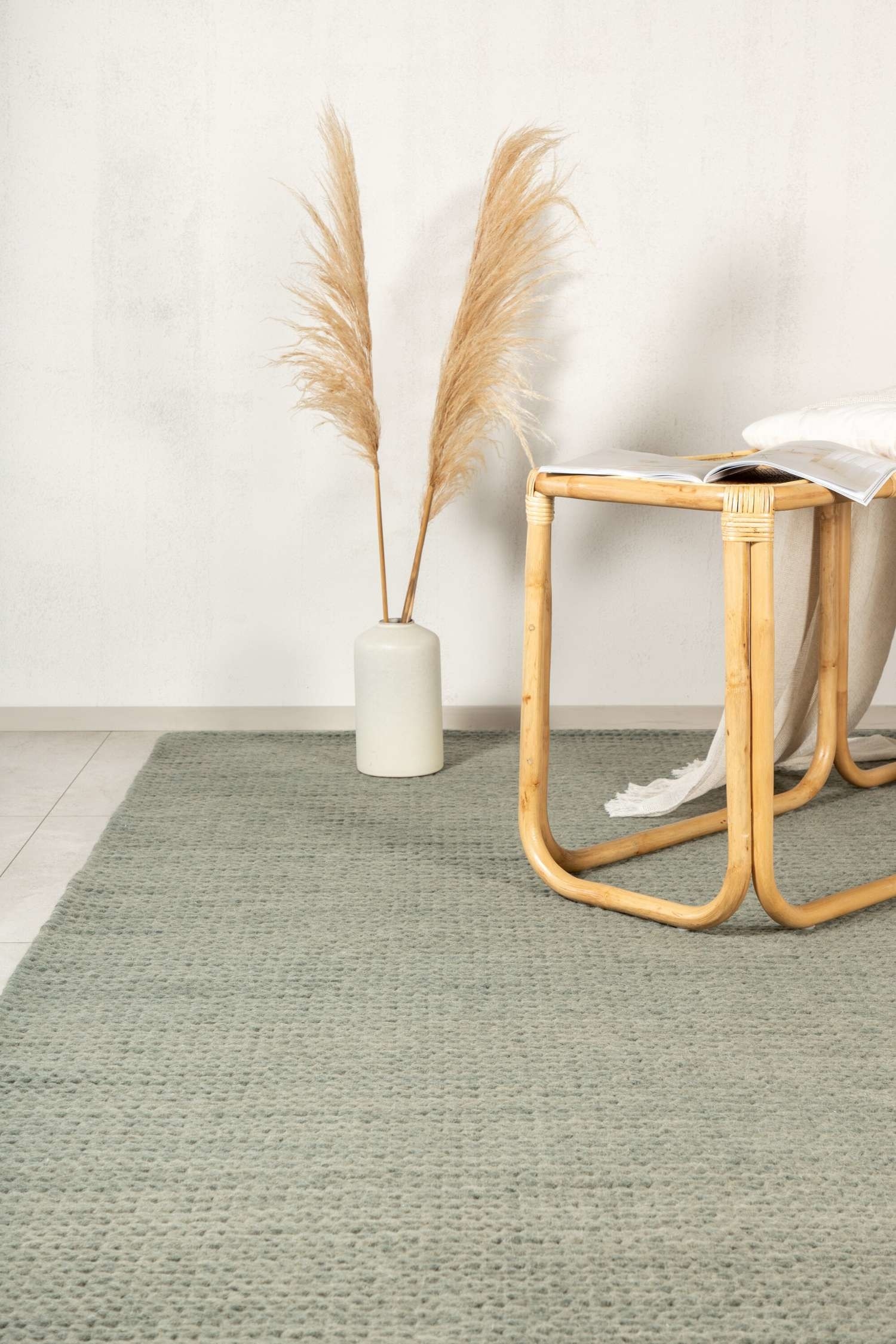 Marta Teppich - Wolle, Hellgrün/Wolle, Weiß