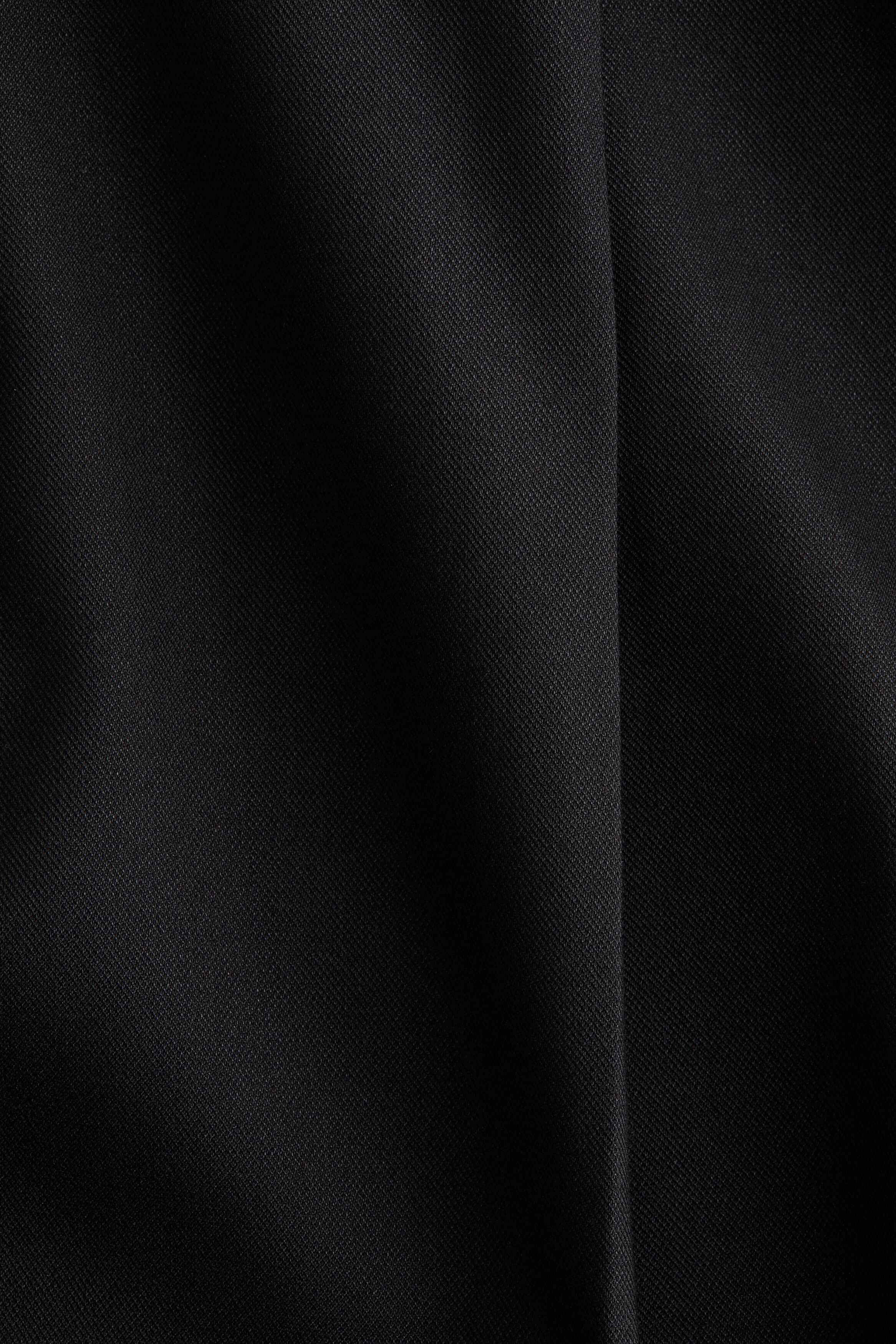 Pleat-front shorts