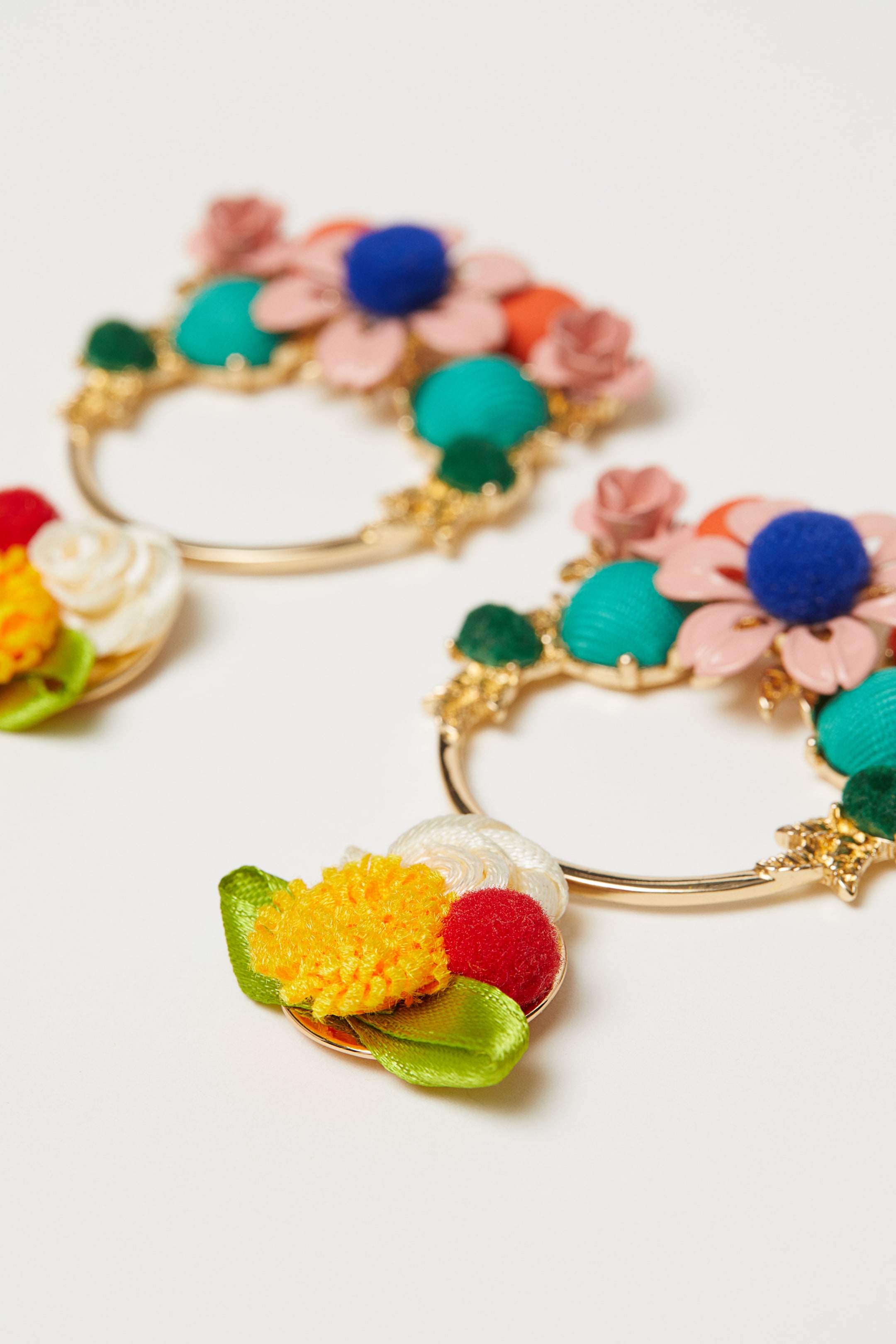 Nagyobb kép megtekintése: Nagy fülbevaló - Aranyszínű - NŐI | H&M HU 2