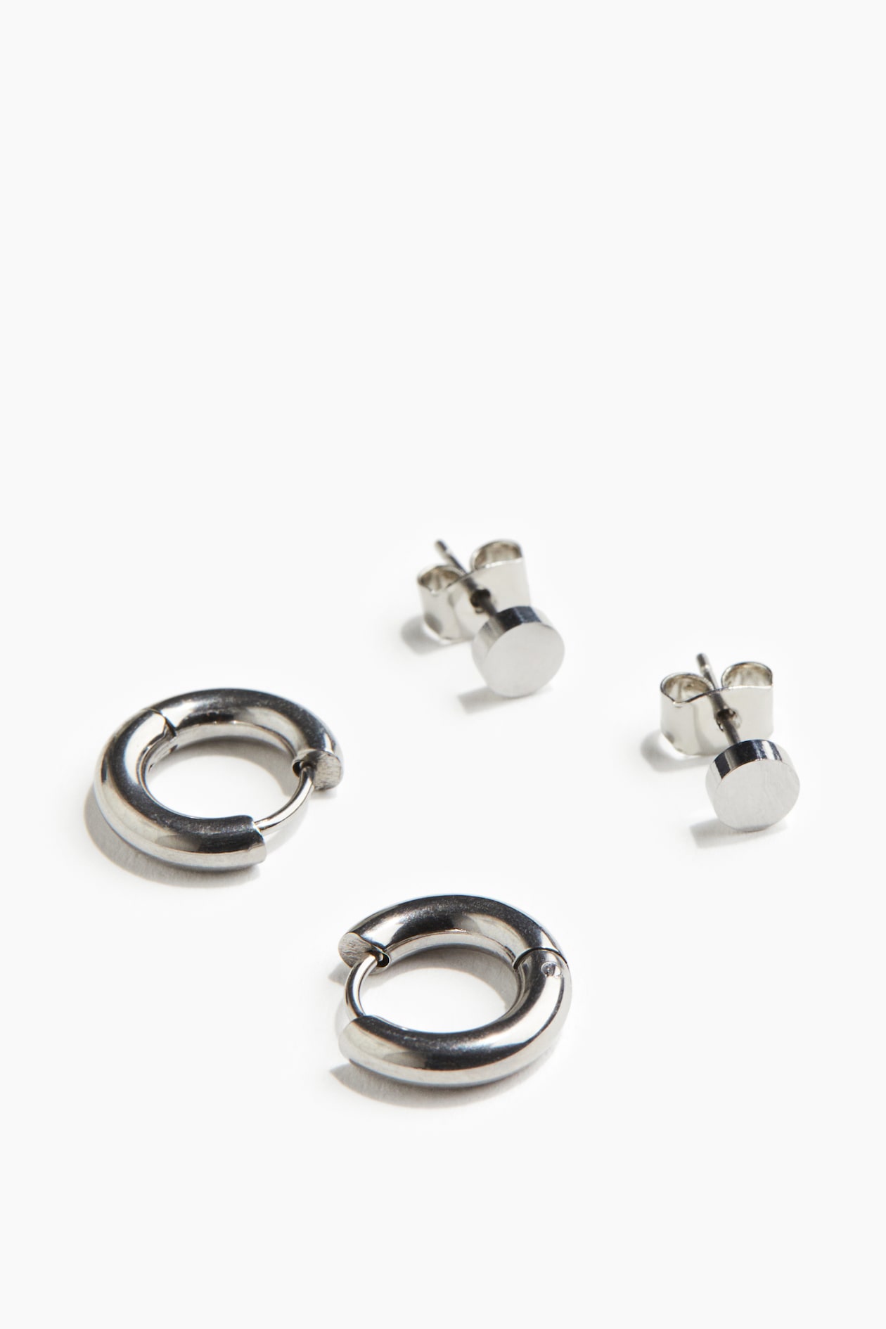 2 Pairs Stainless Steel Earrings Silver colored Men H M US 2-pairs-stainless-steel-earrings-silver-colored-men-h-m-us