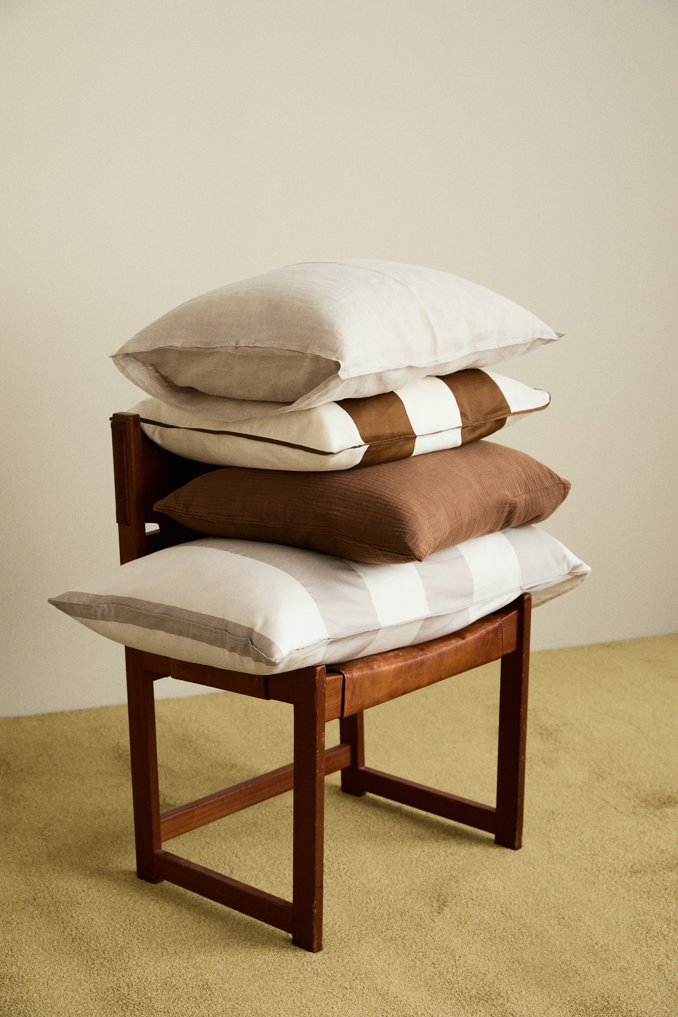 Örngott i bomullssatin - Dimbeige/Randig/Brun/Randig