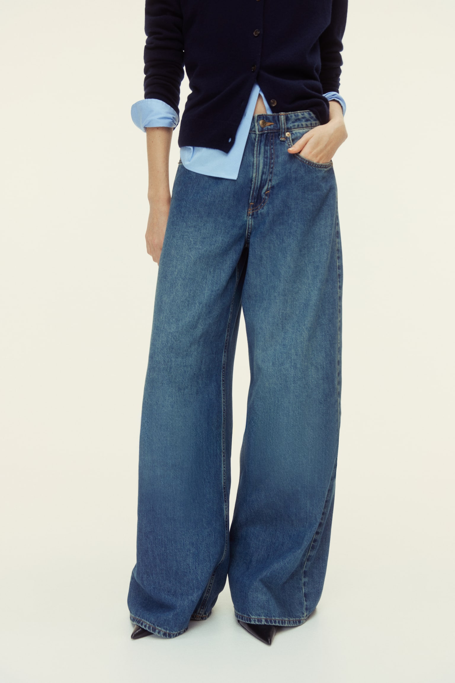 Wide High Waist Jeans - Denim blue/Dark denim blue/Denim blue - 3