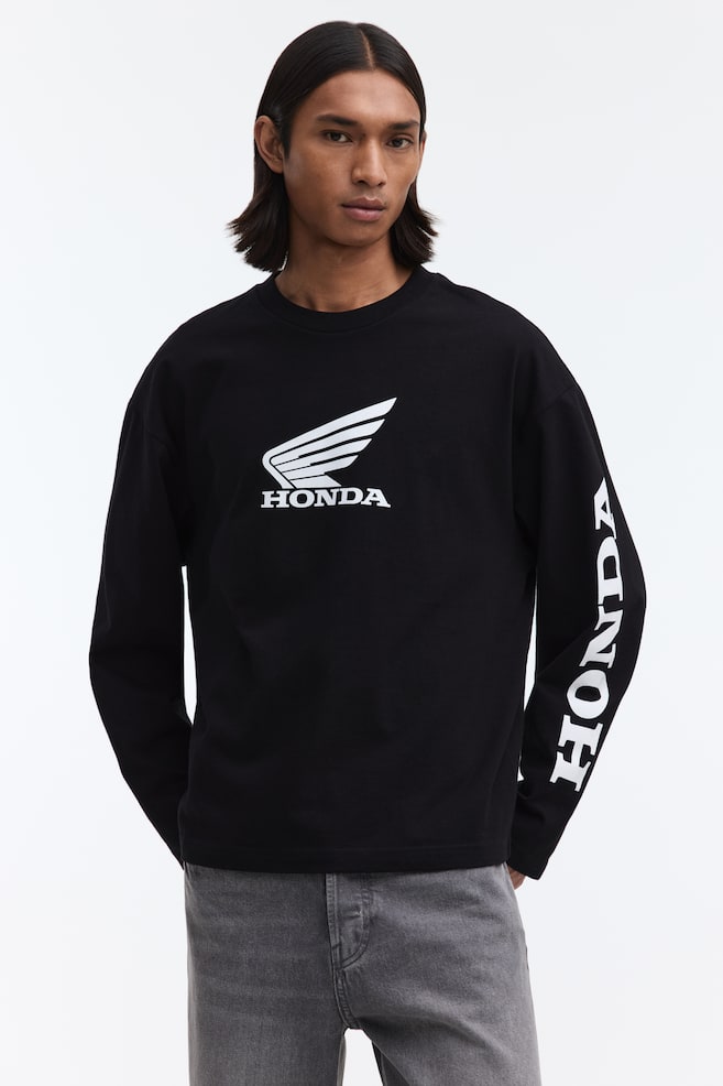 オーバーサイズフィット プリントトップス - ブラック／Honda - 4