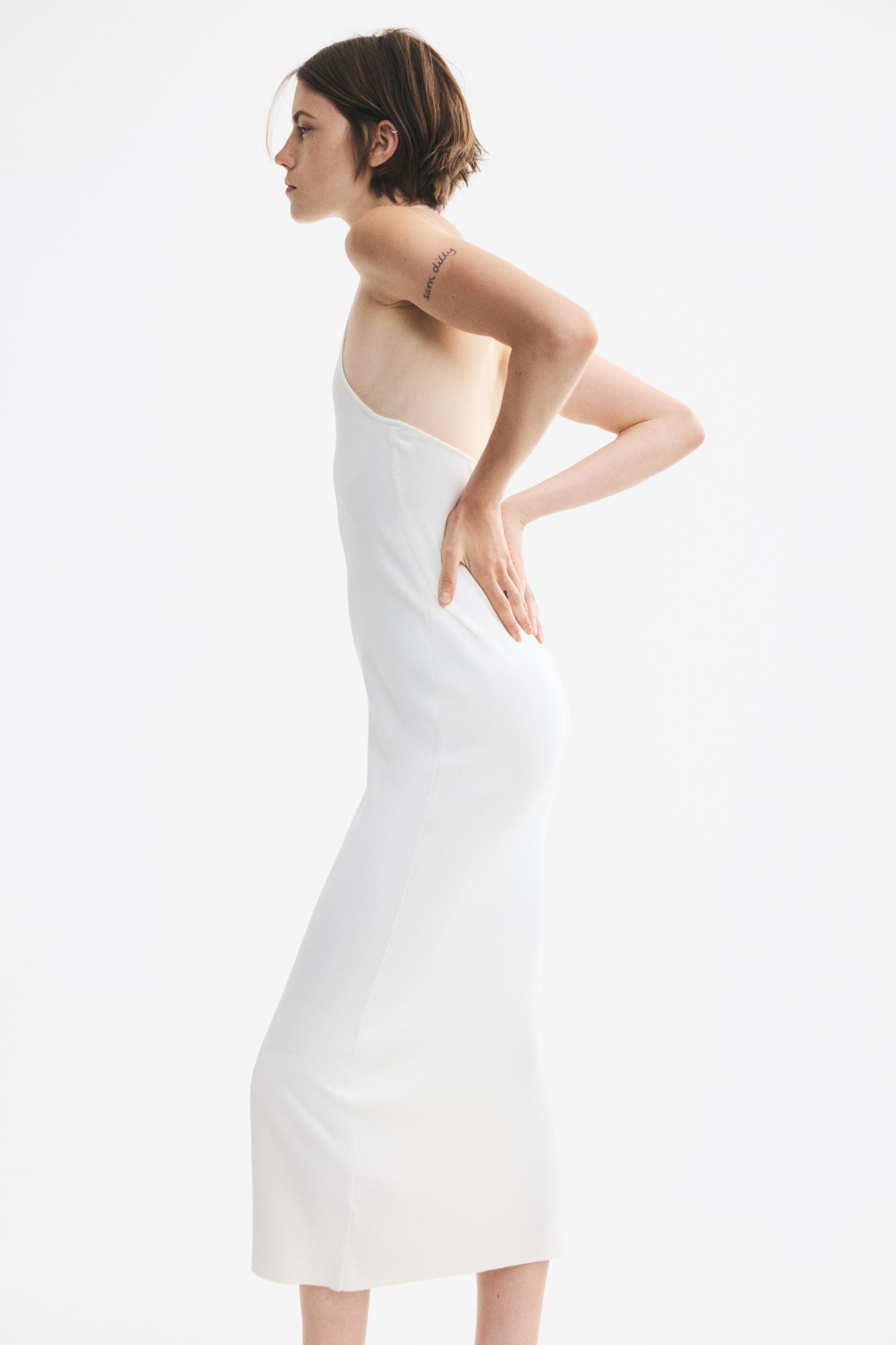 Robe dos nu à mi-mollet