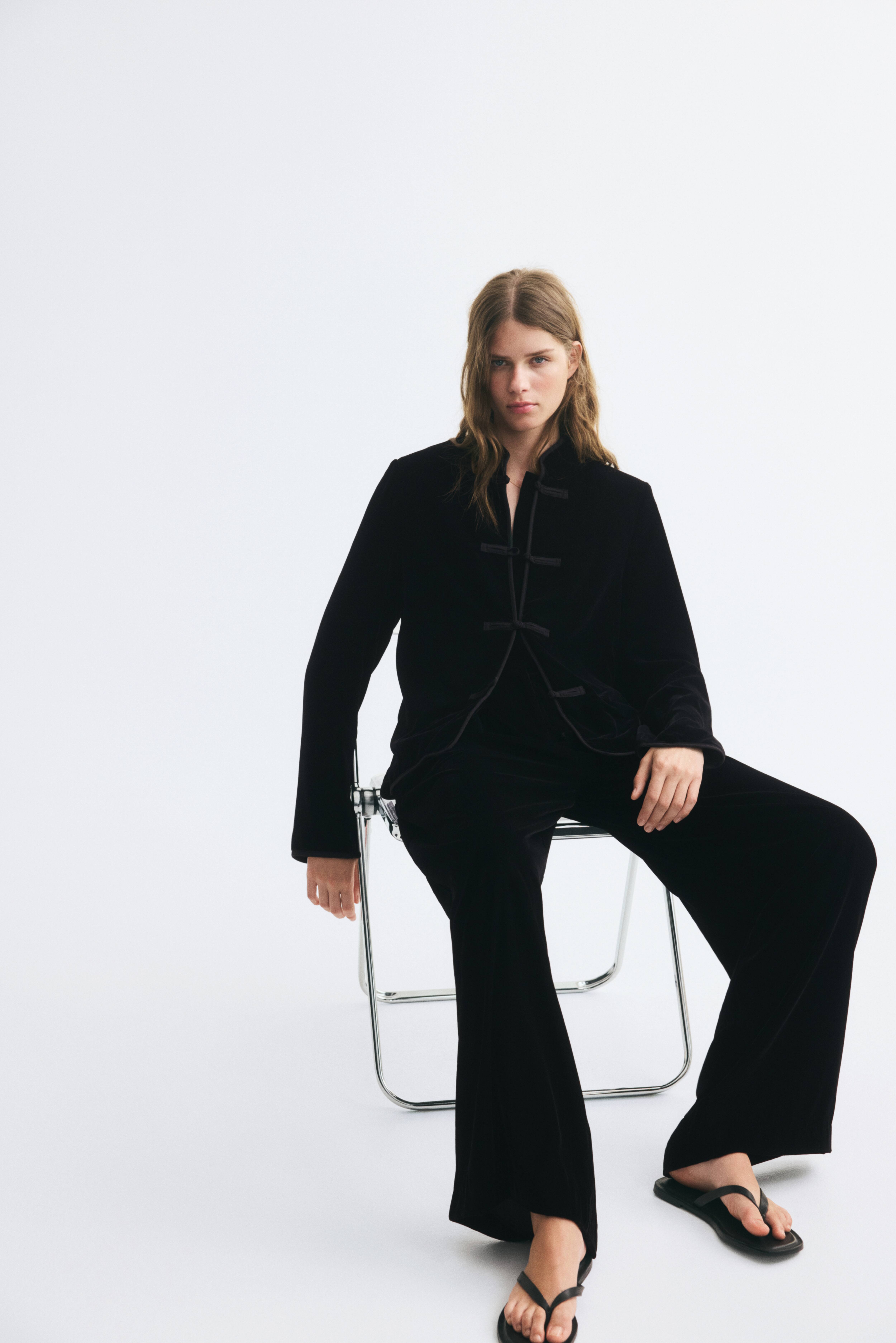 Veste en velours avec boutons noués