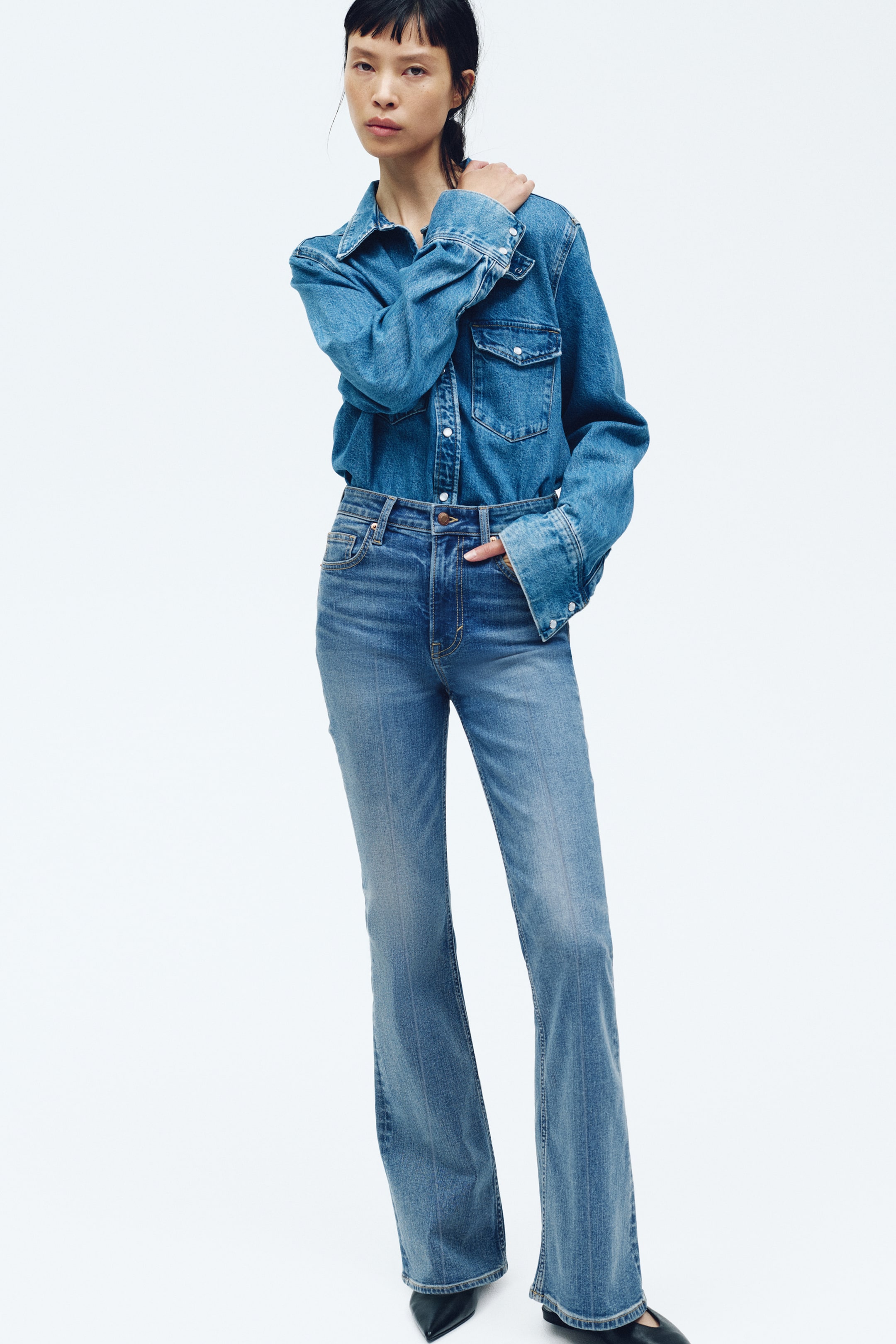 Ver imagen más grande: Flared High Jeans - Azul denim - MUJER | H&M ES 3