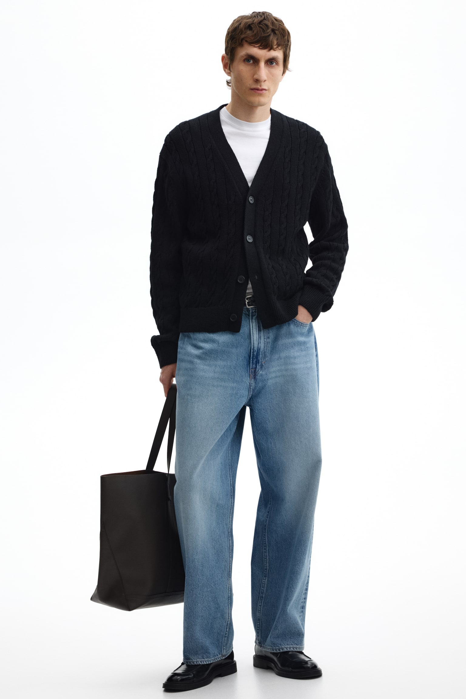 Relaxed Fit Cable-knit cardigan - Black - 1