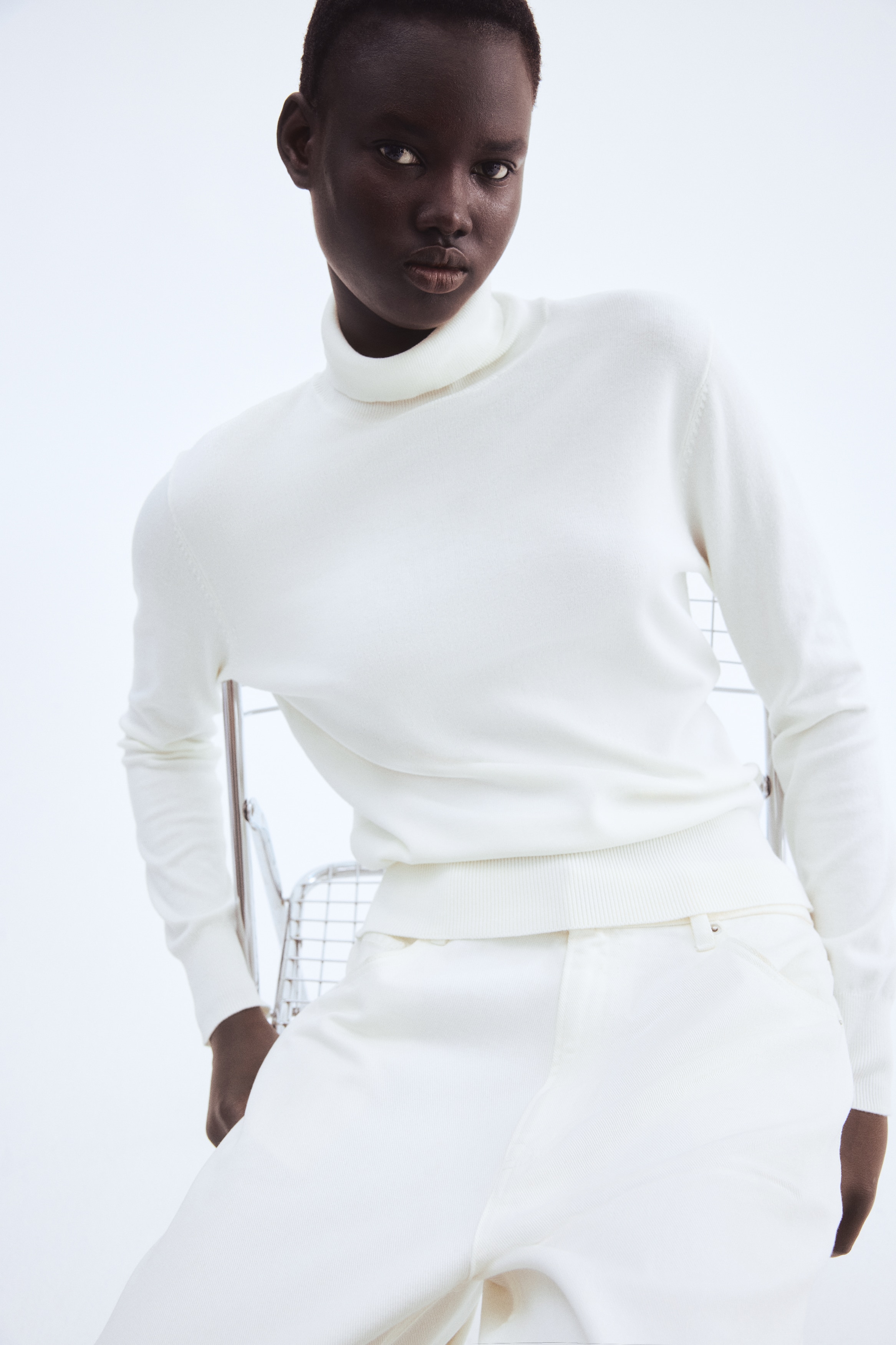 タートルネックセーター - ホワイト - レディース | H&M JP