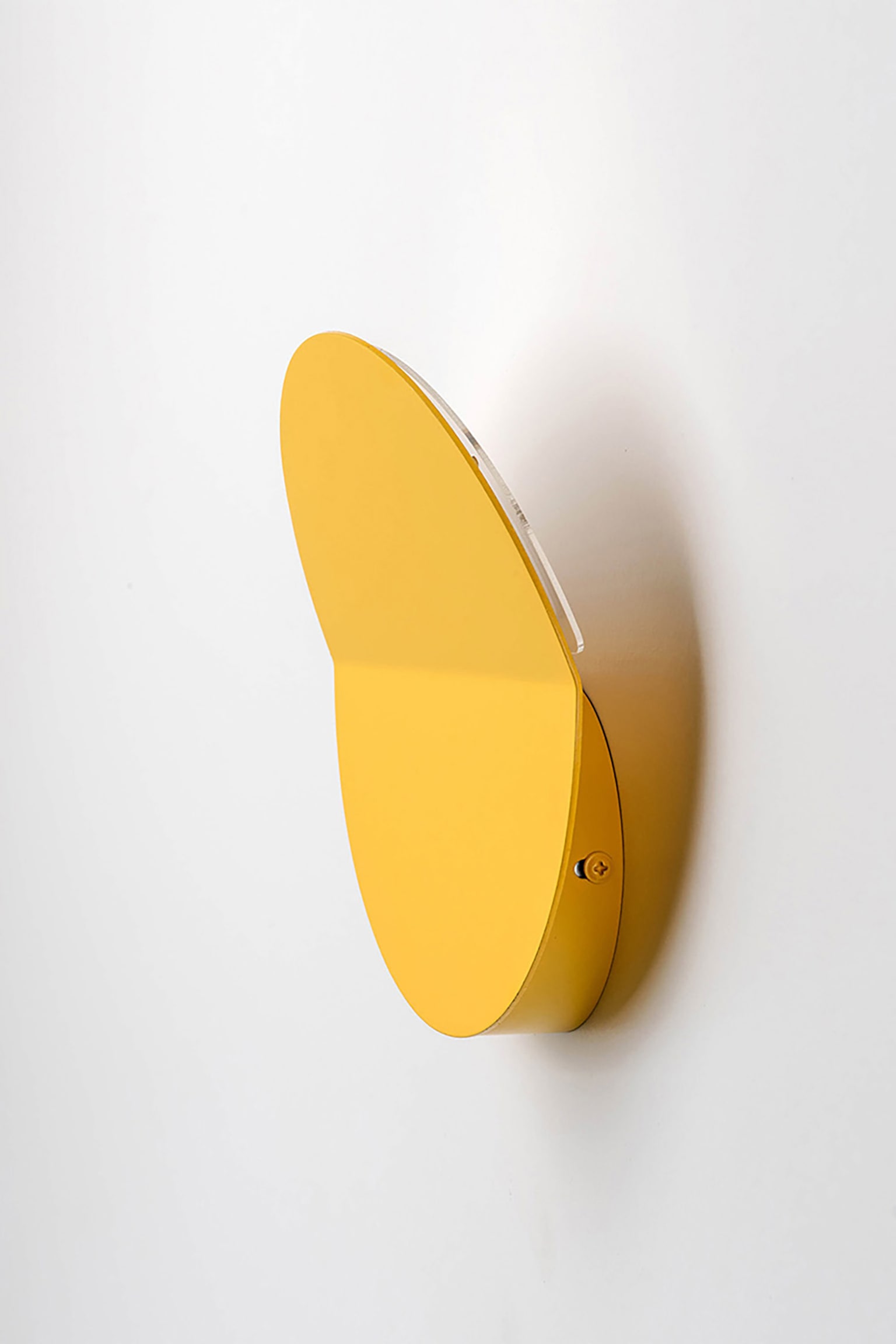 Round Diffused Wall Light - Yellow - 4