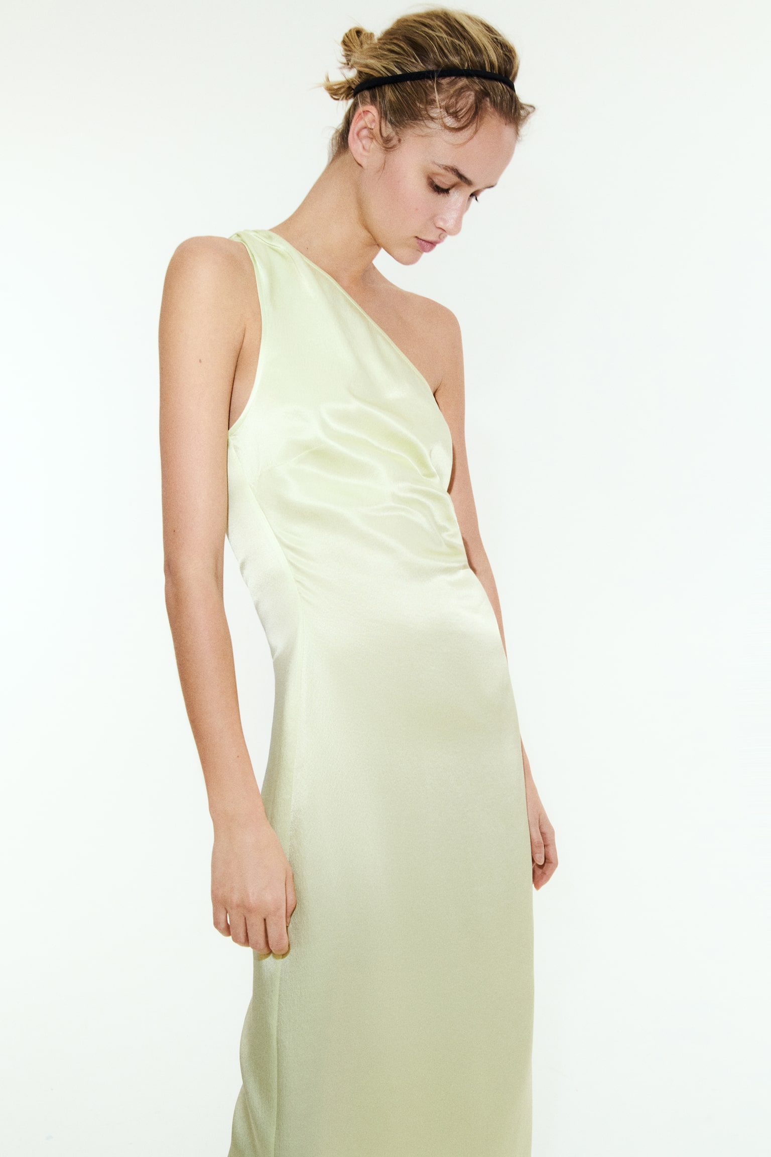One-shoulder viscose dress - Pale green - 4