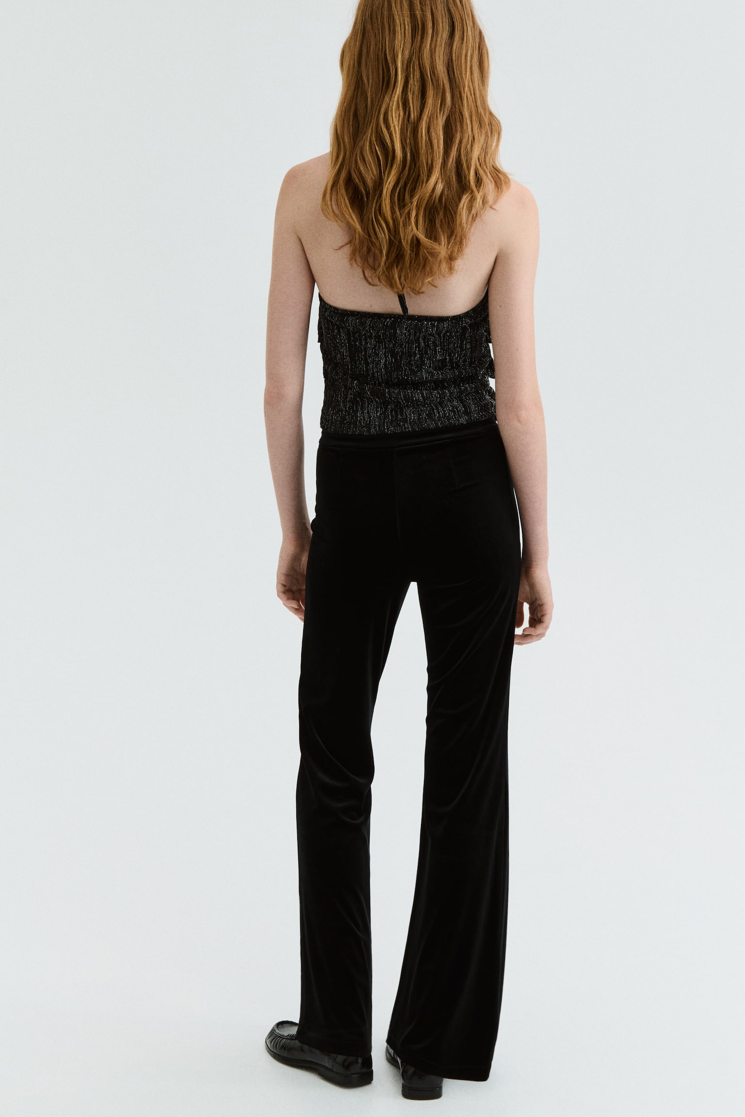 Halterneck-topp med volanger - Svart - 5