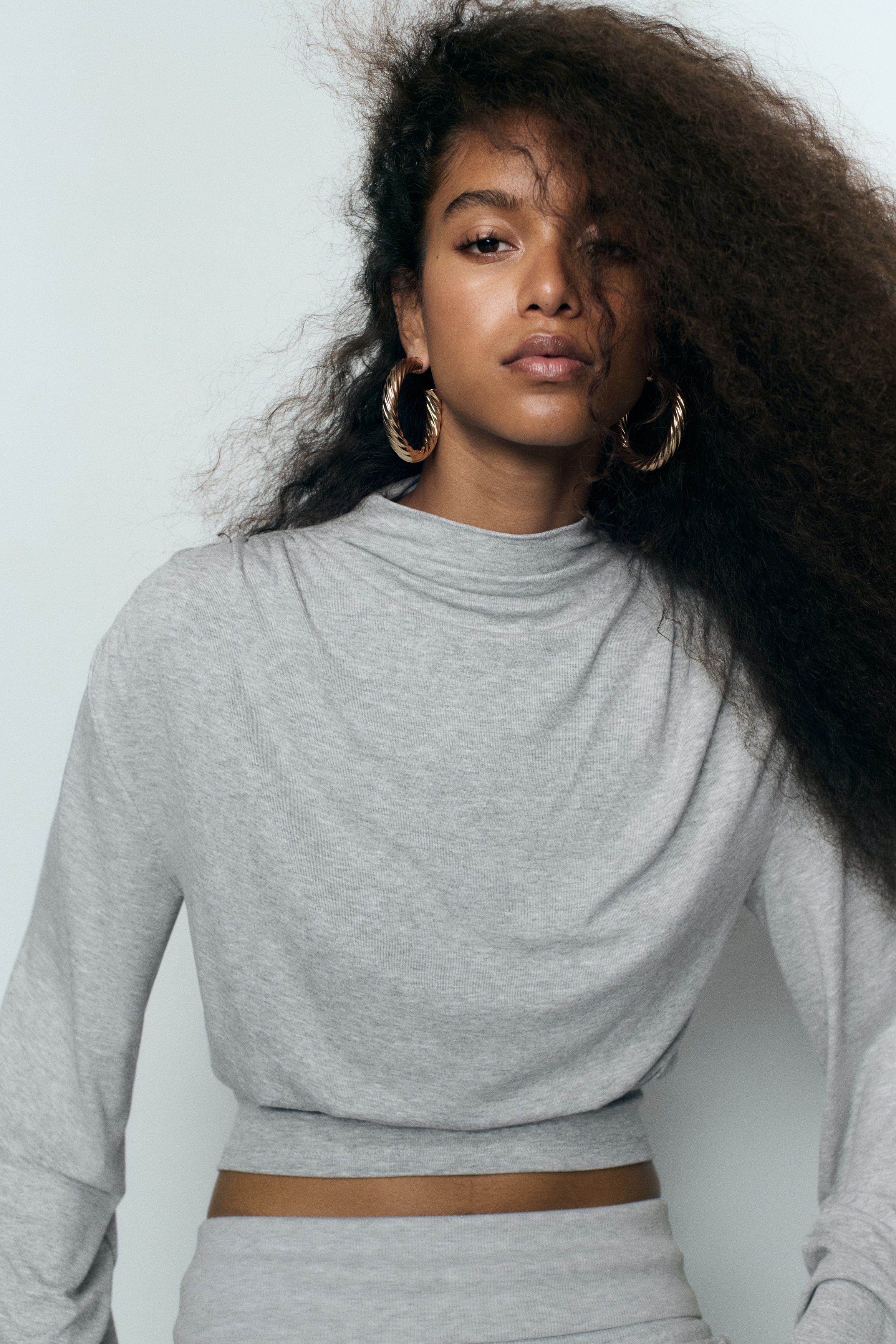Gathered viscose topModel