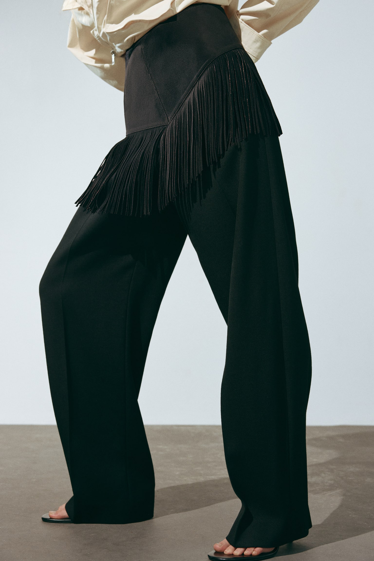 Женский ремень H&M Fringed Belt, цвет: Чёрный — фото 3