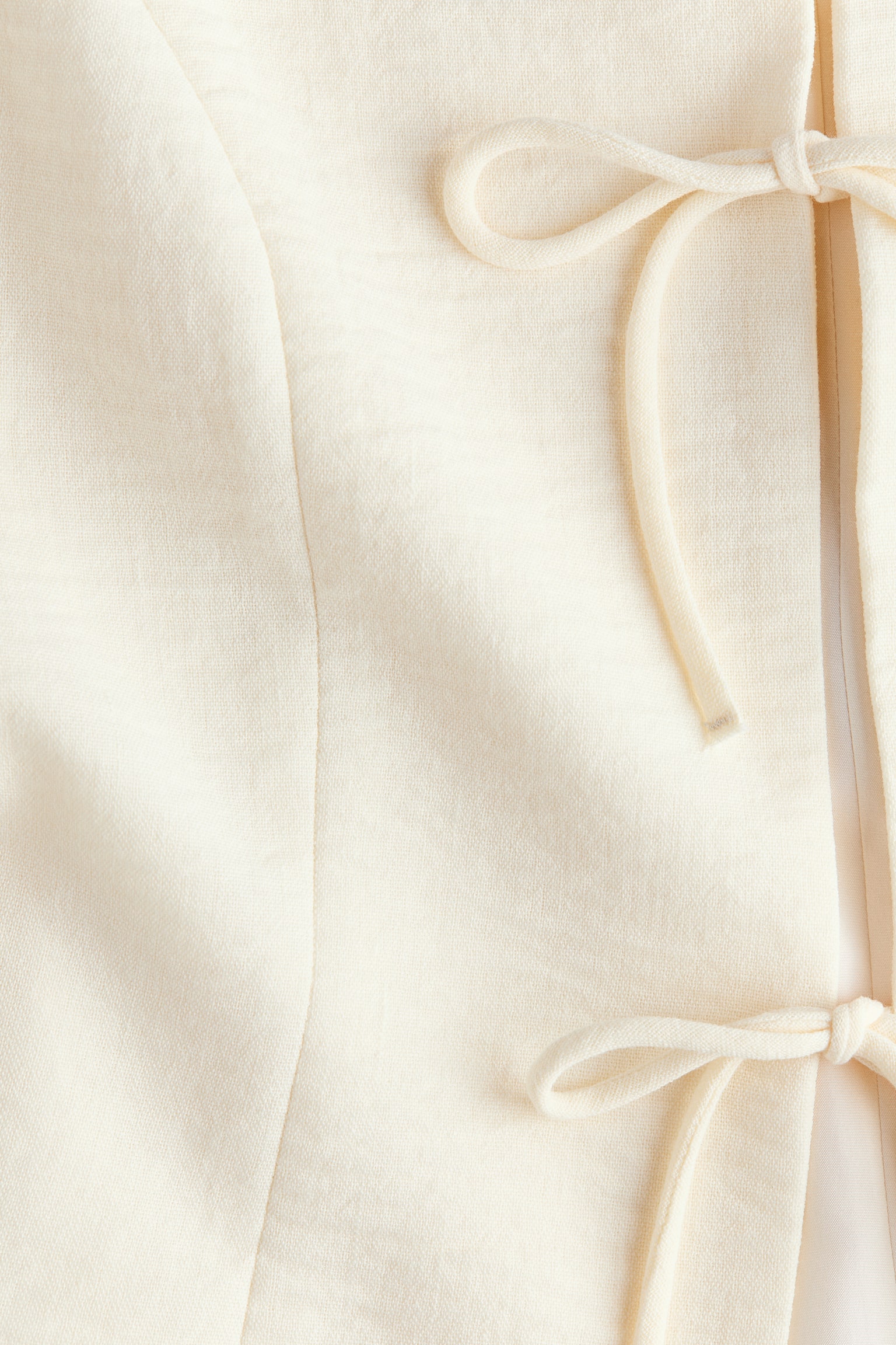 Женский жилет H&M Tie-Detail Vest, цвет: Кремовый — фото 7