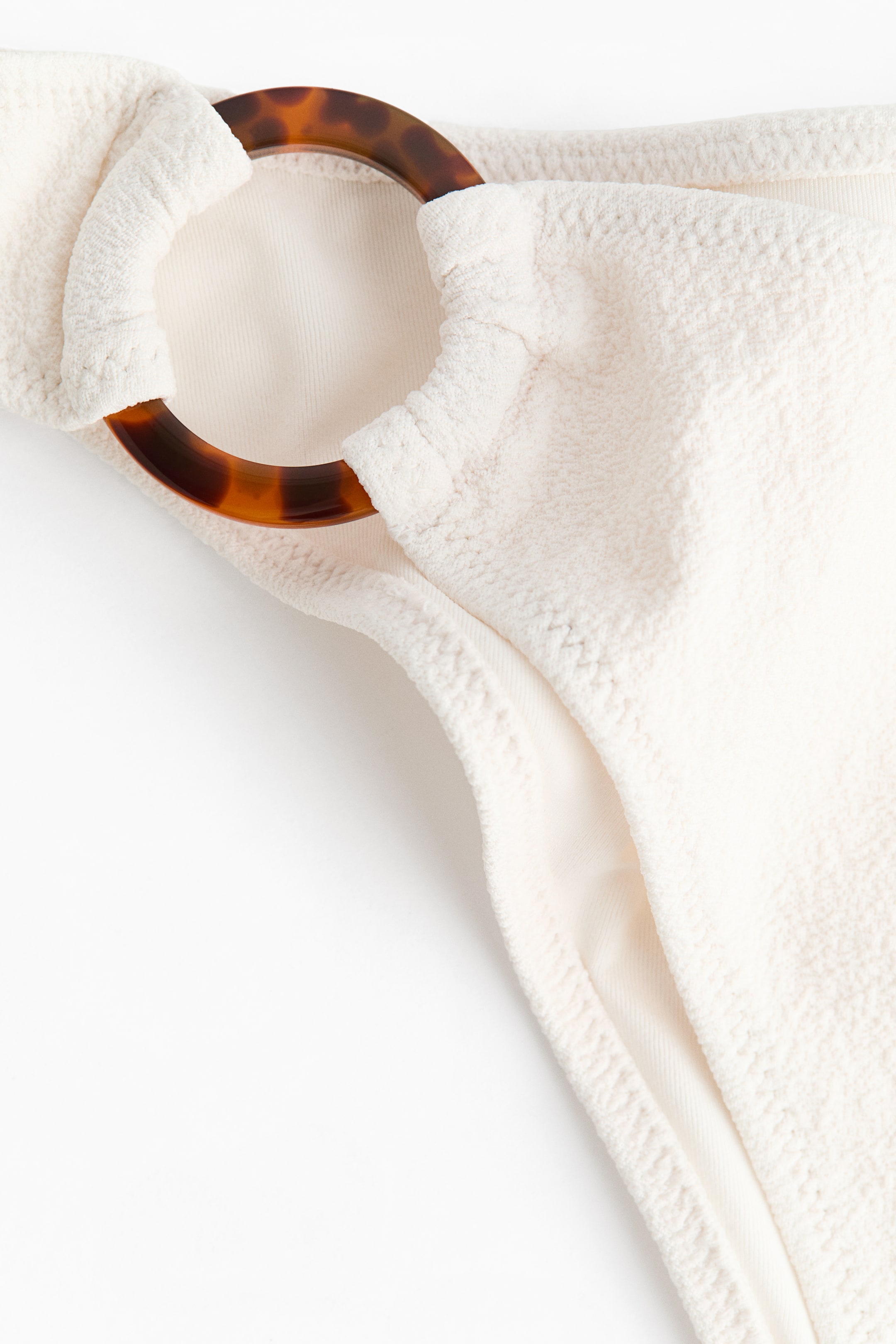 Bas de maillot échancré