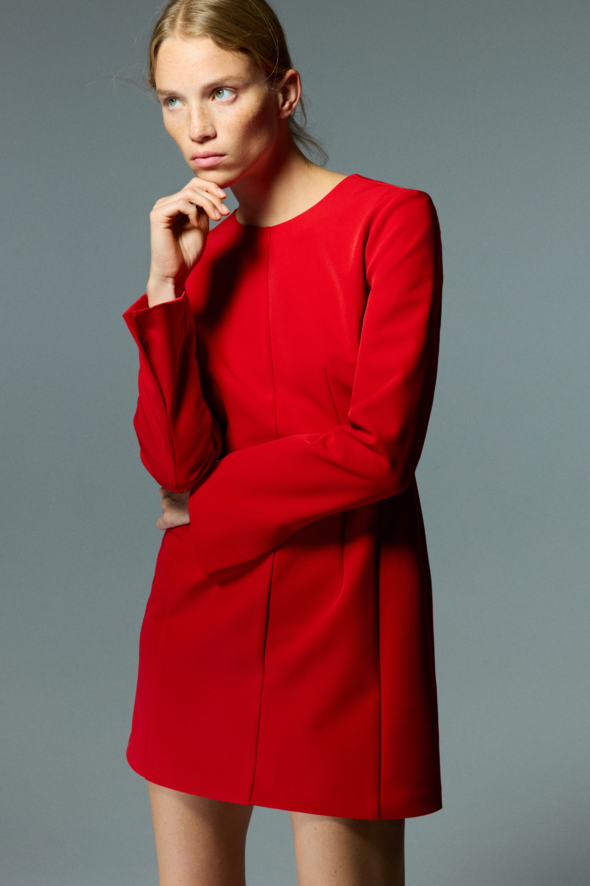 H & M - オープンバックワンピース - レッド