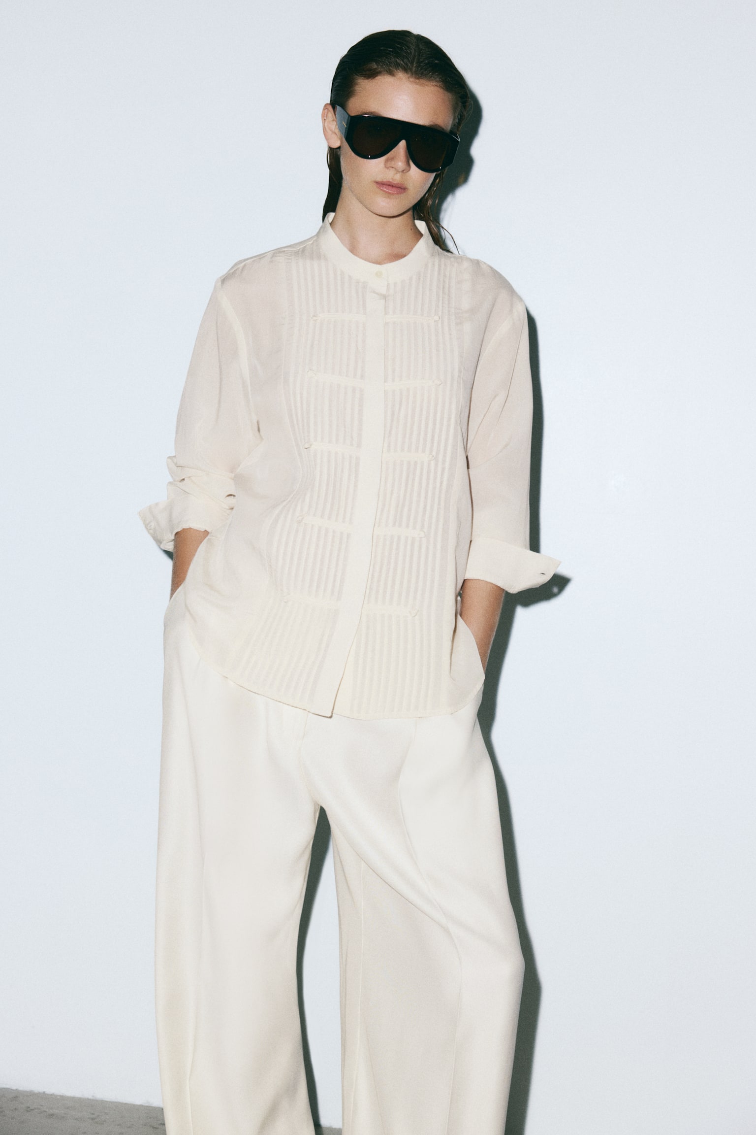 Button-front pintuck blouse - Light beige - 1